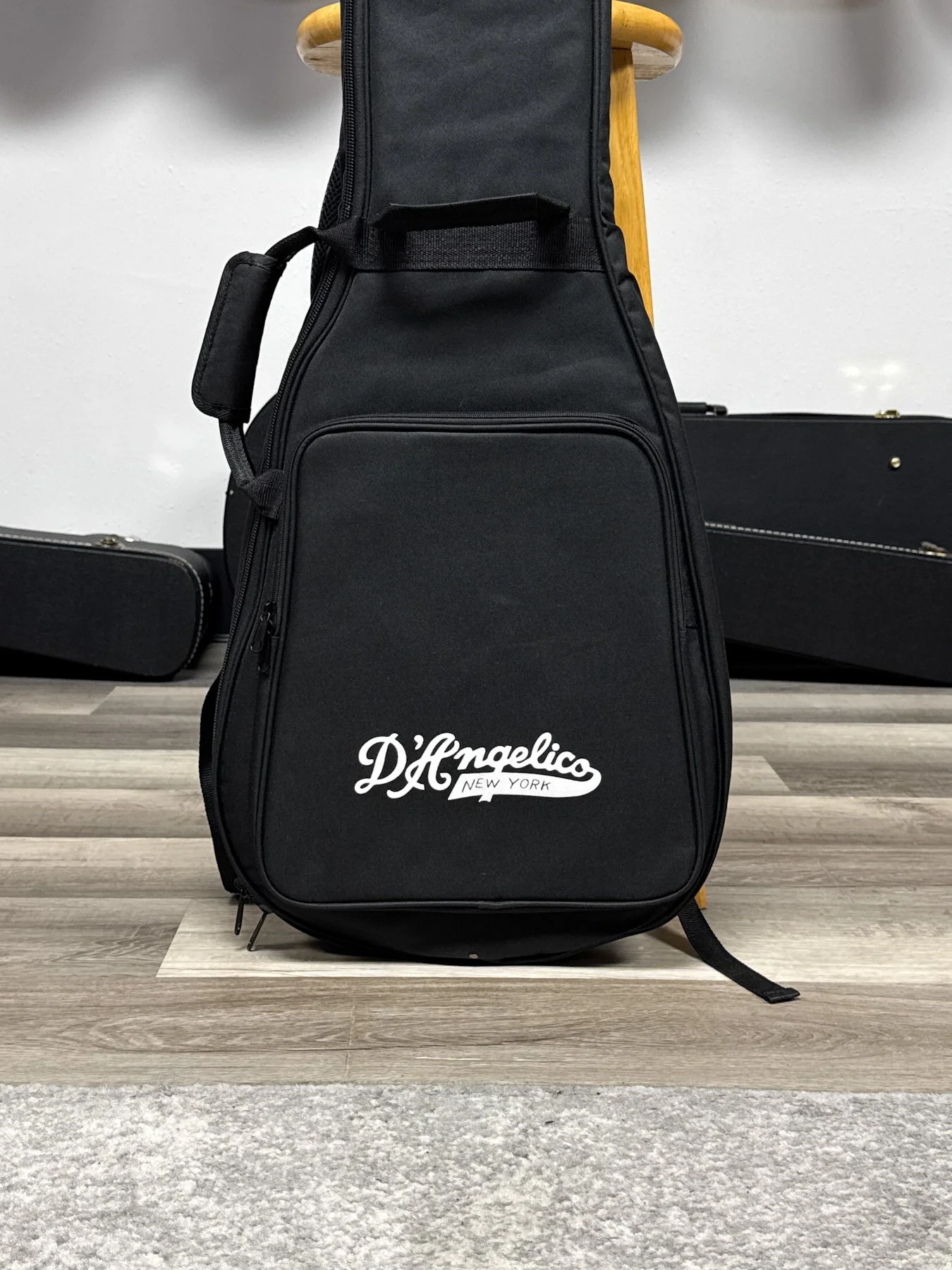 DANGLCO-GIGBAG-2.jpg