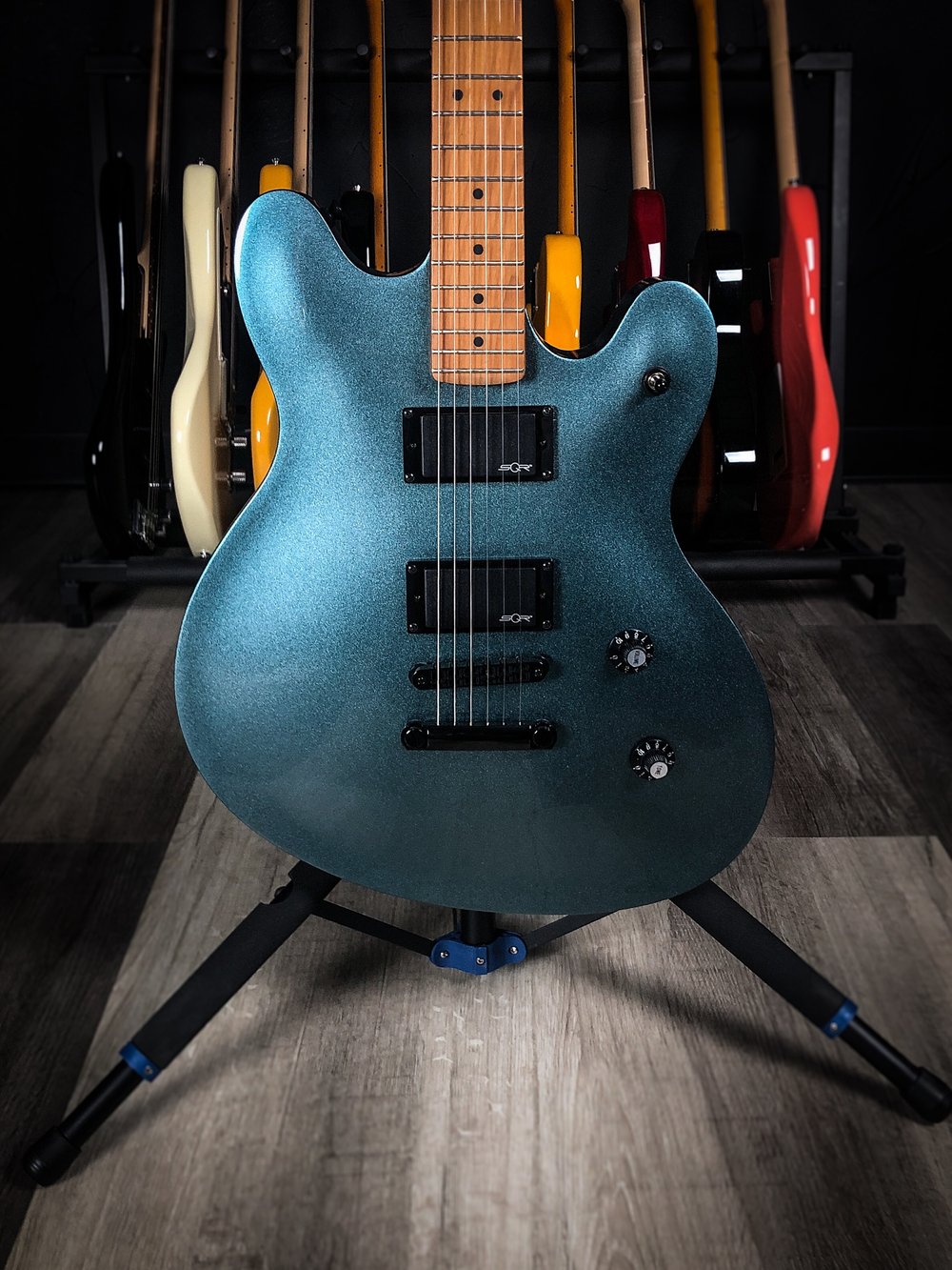 Squier Contemporary Active Starcaster - Gunmetal Metallic — Morris Guitar Company Squier Contemporary Active Starcaster - Gunmetal Metallic — Morris Guitar Company