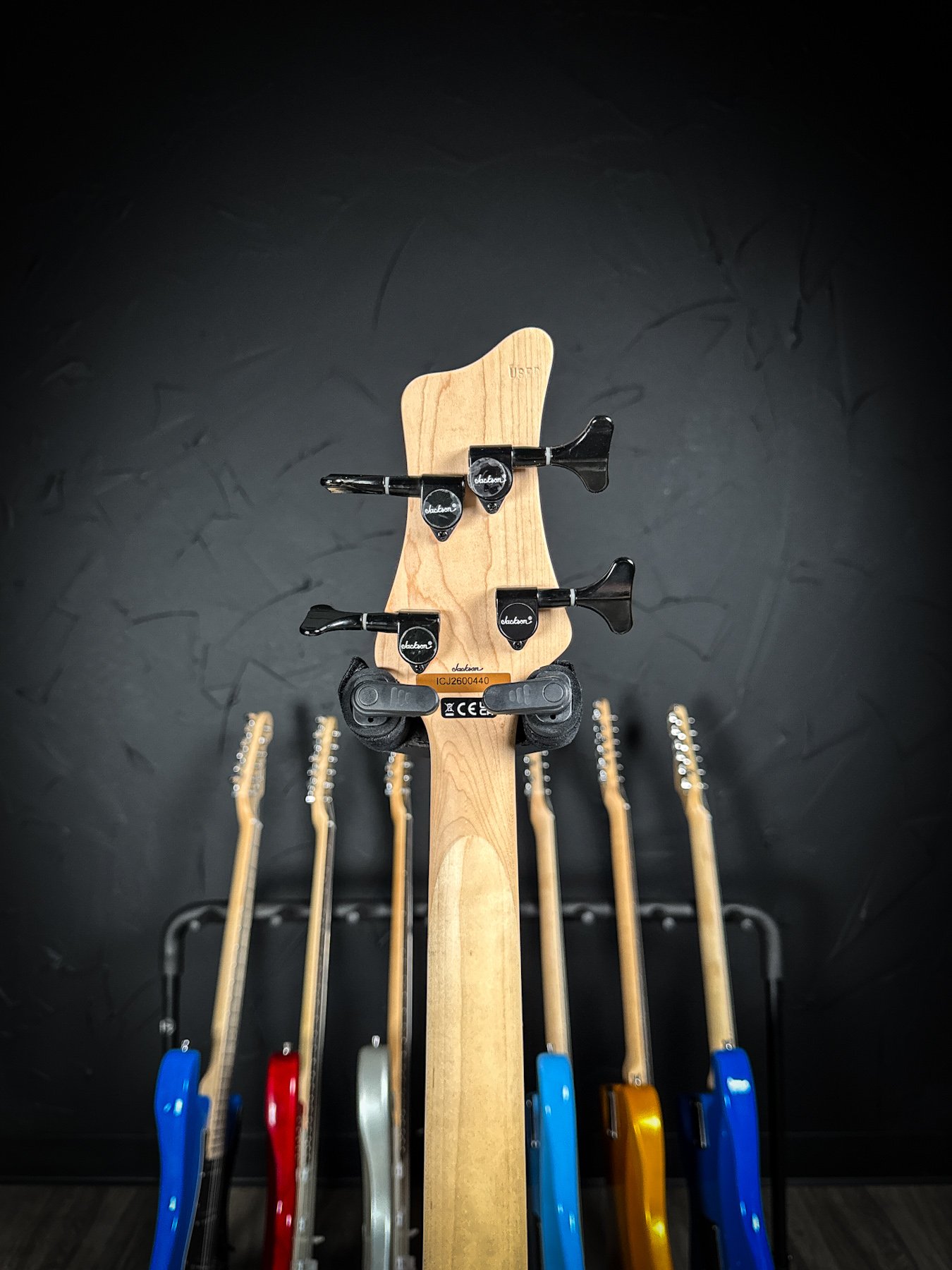 JACK-JS2-SNWHT-3.jpg
