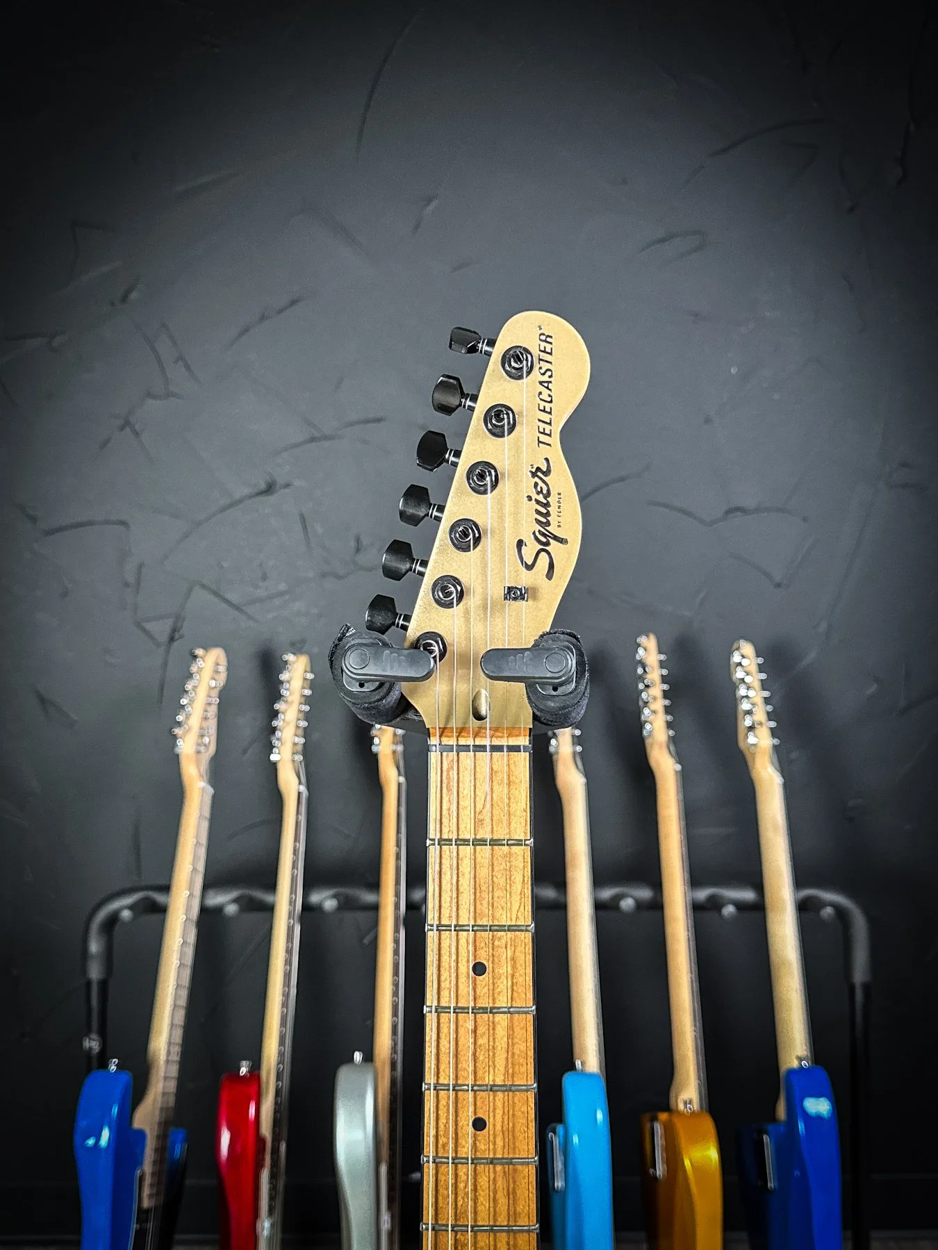 SQC-TELE-RH-SG-4.jpg