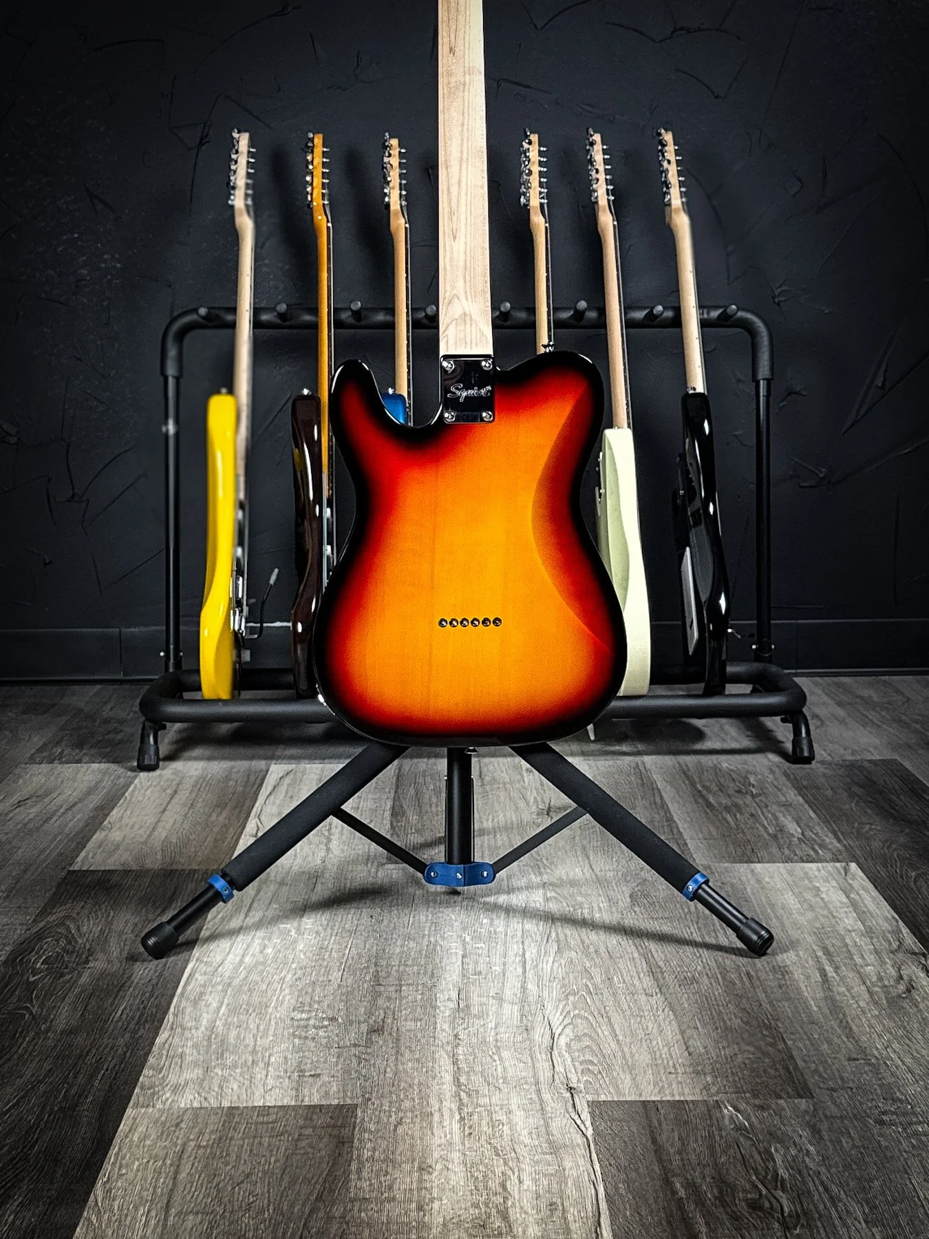 squier-1.jpg