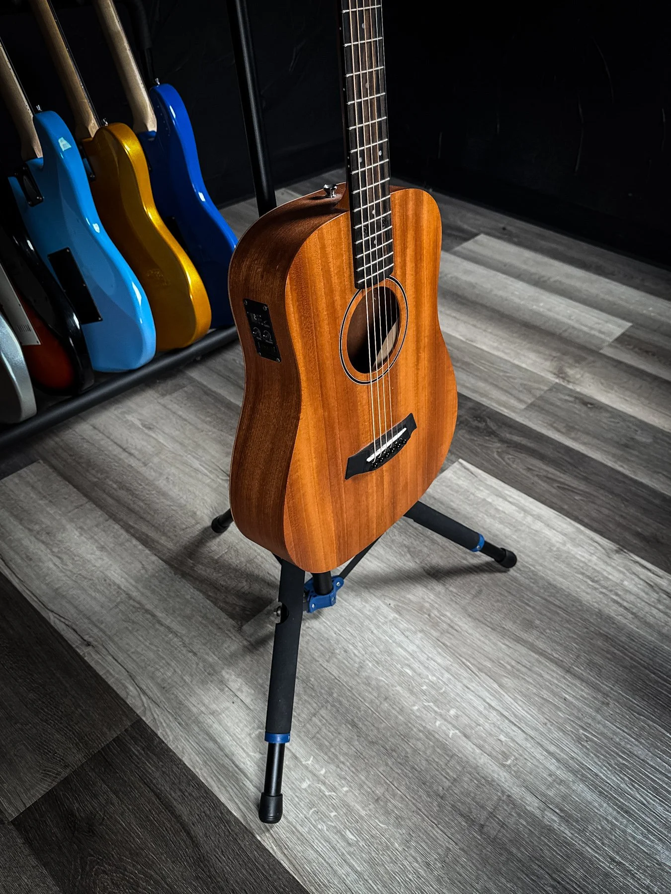 TAY-BT2E-NAT-08.jpg