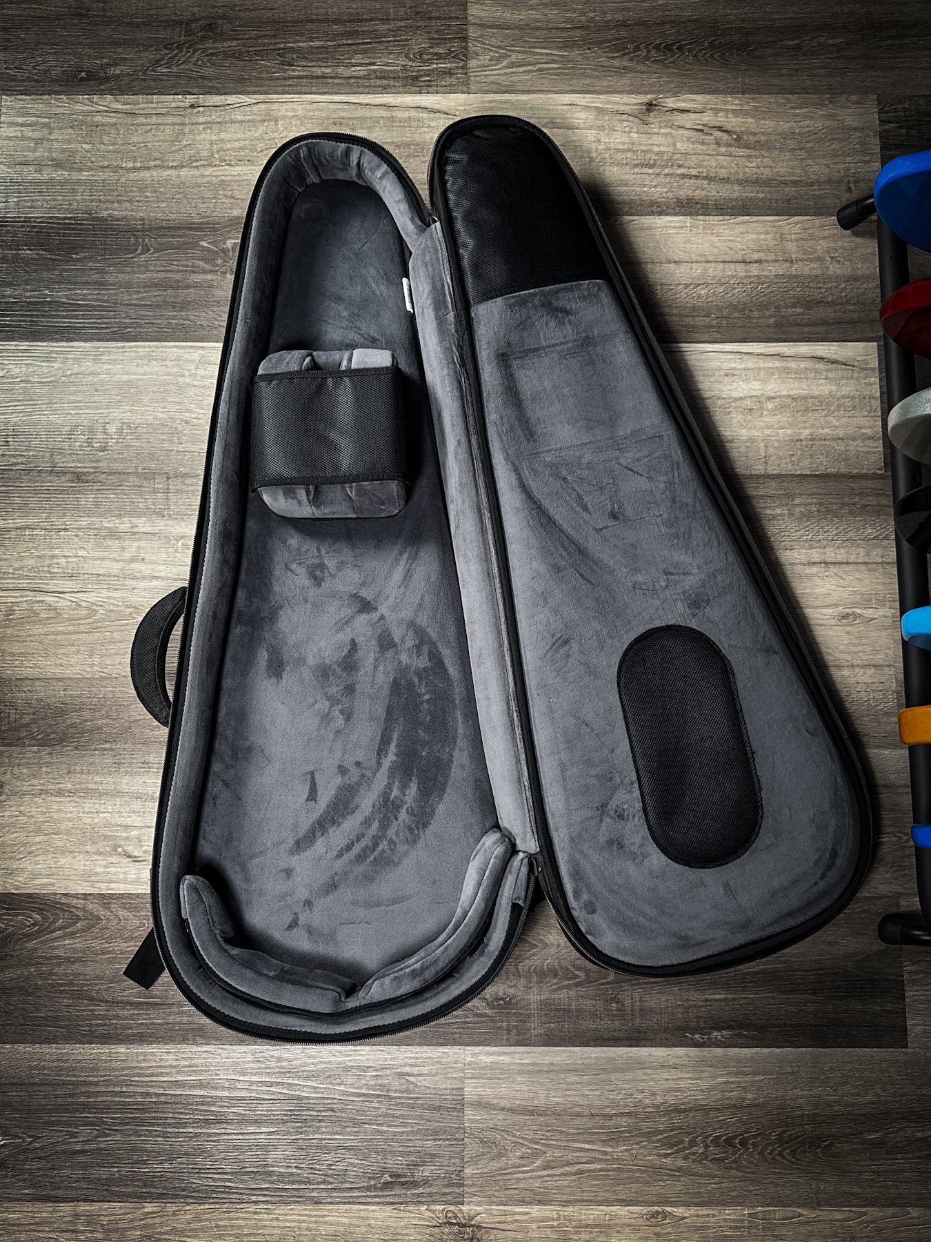 RR-RR5TEG-GIGBAG-1.jpg
