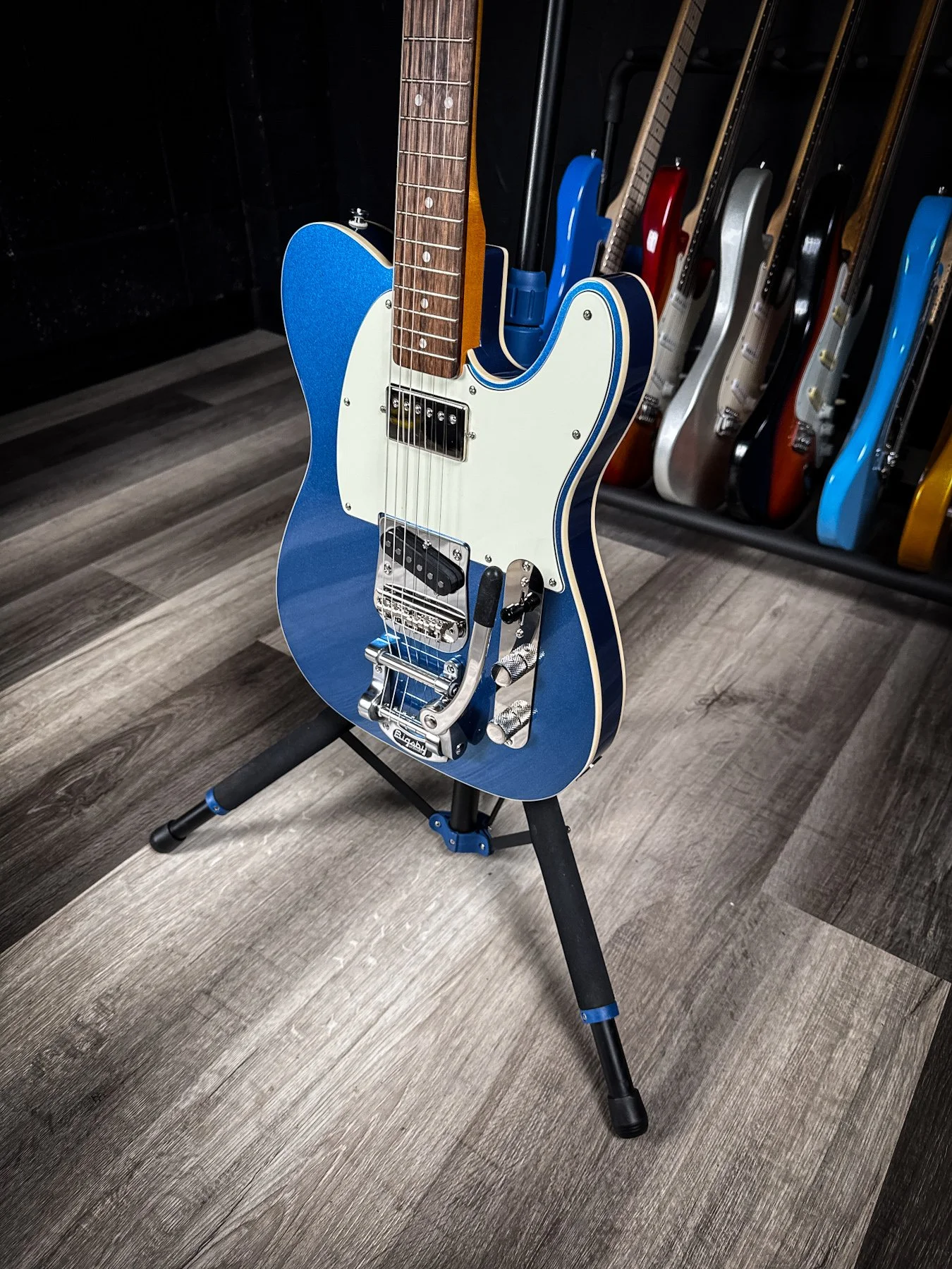 SQCV-TELE-BGSBY-LPB-6.jpg