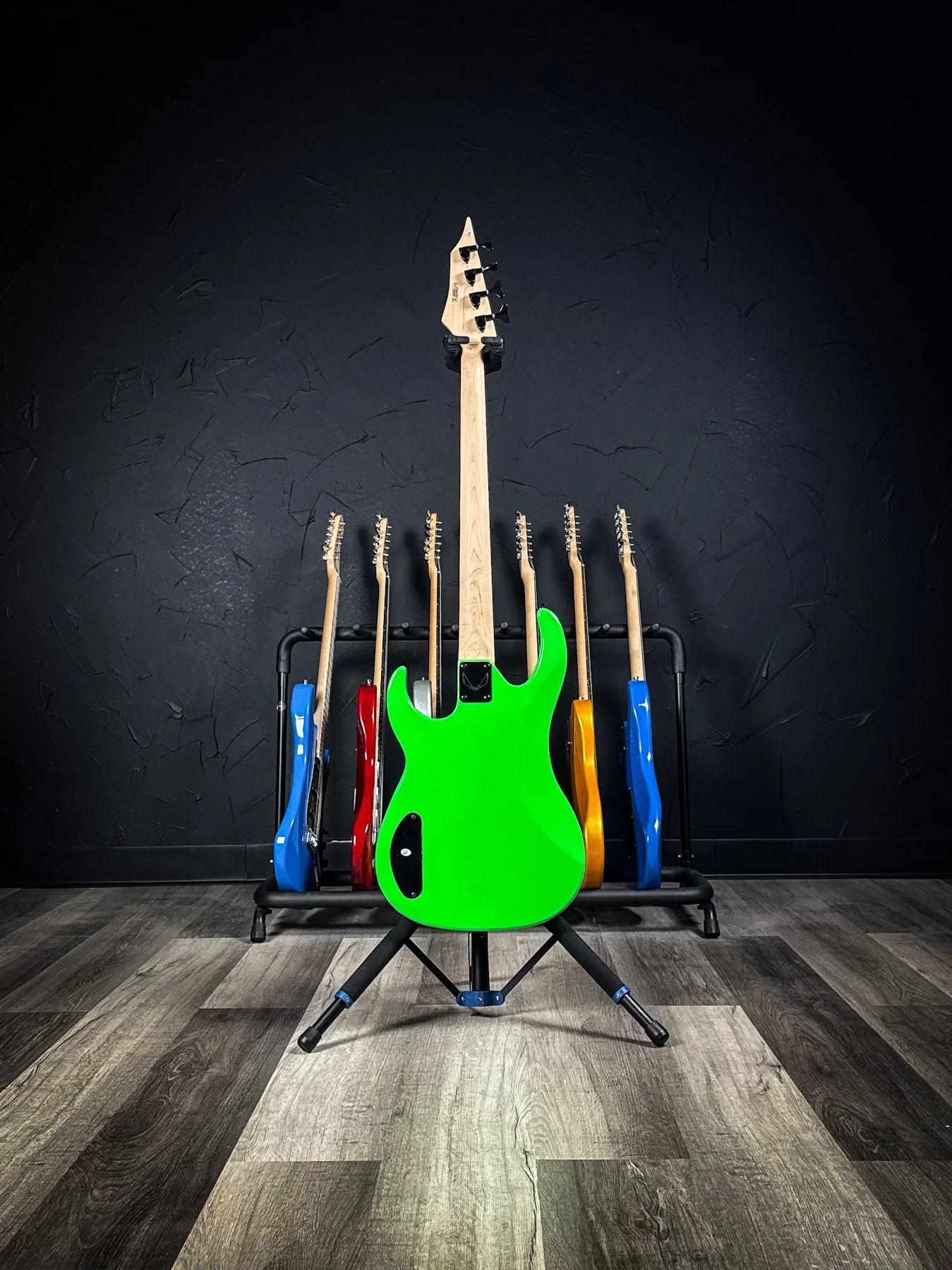 DEAN-CZBASS-NGRN-3.jpg
