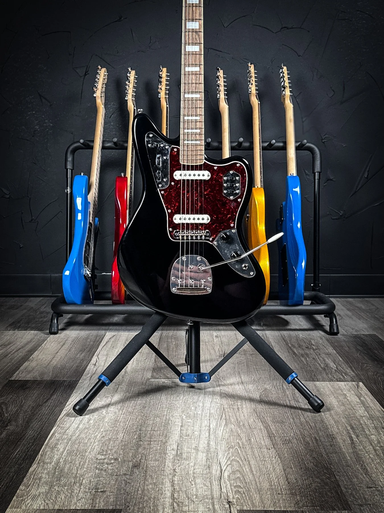 SQCV-70SJAG-BLK-7.jpg