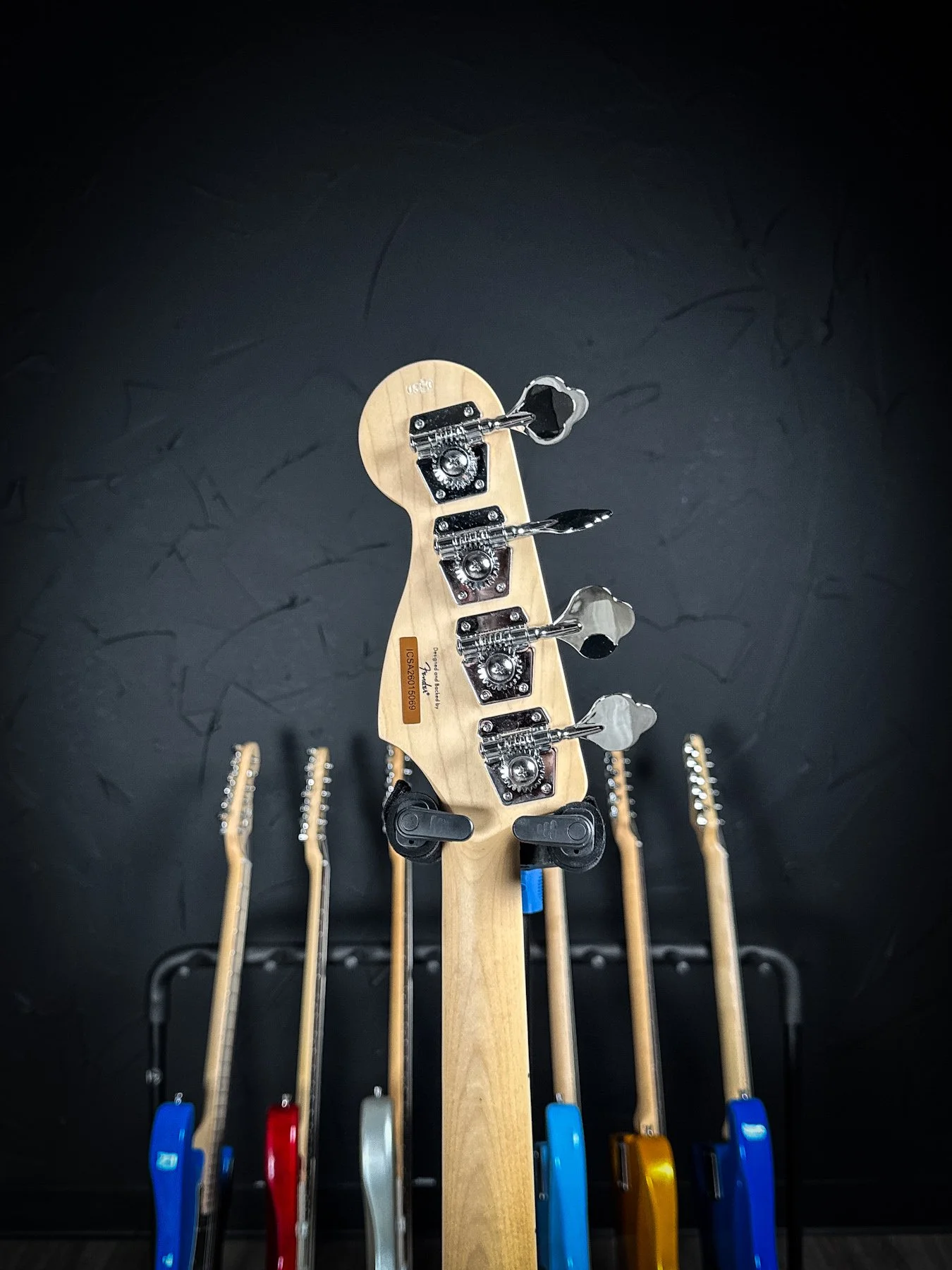 SQA-JAGBASS-BLK-1.jpg