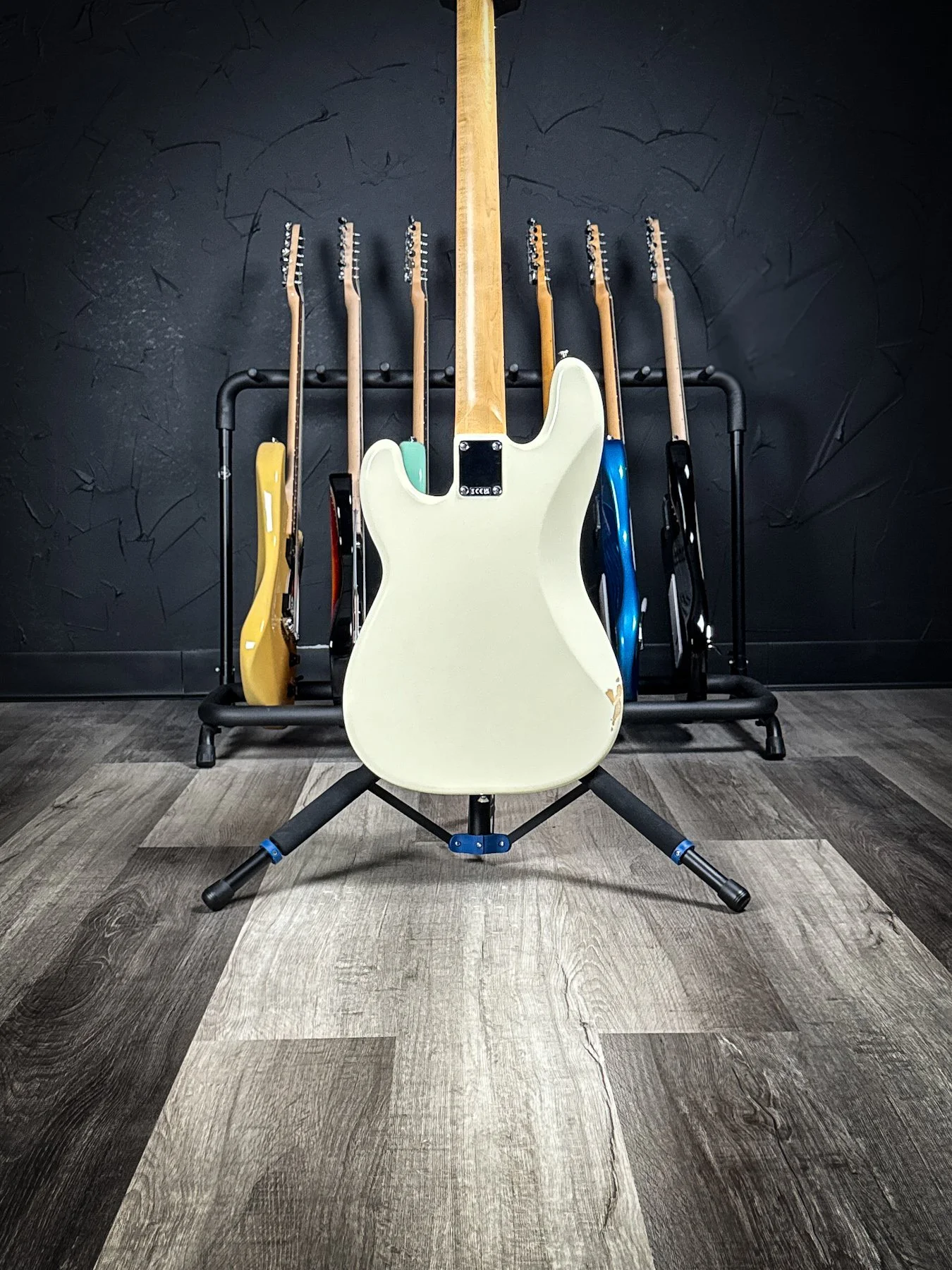 fender-04.jpg