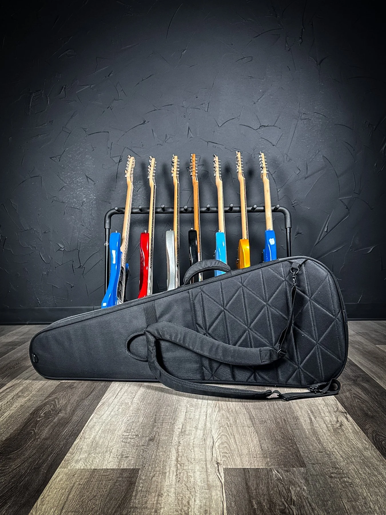 RR-RR5TEG-GIGBAG-4.jpg