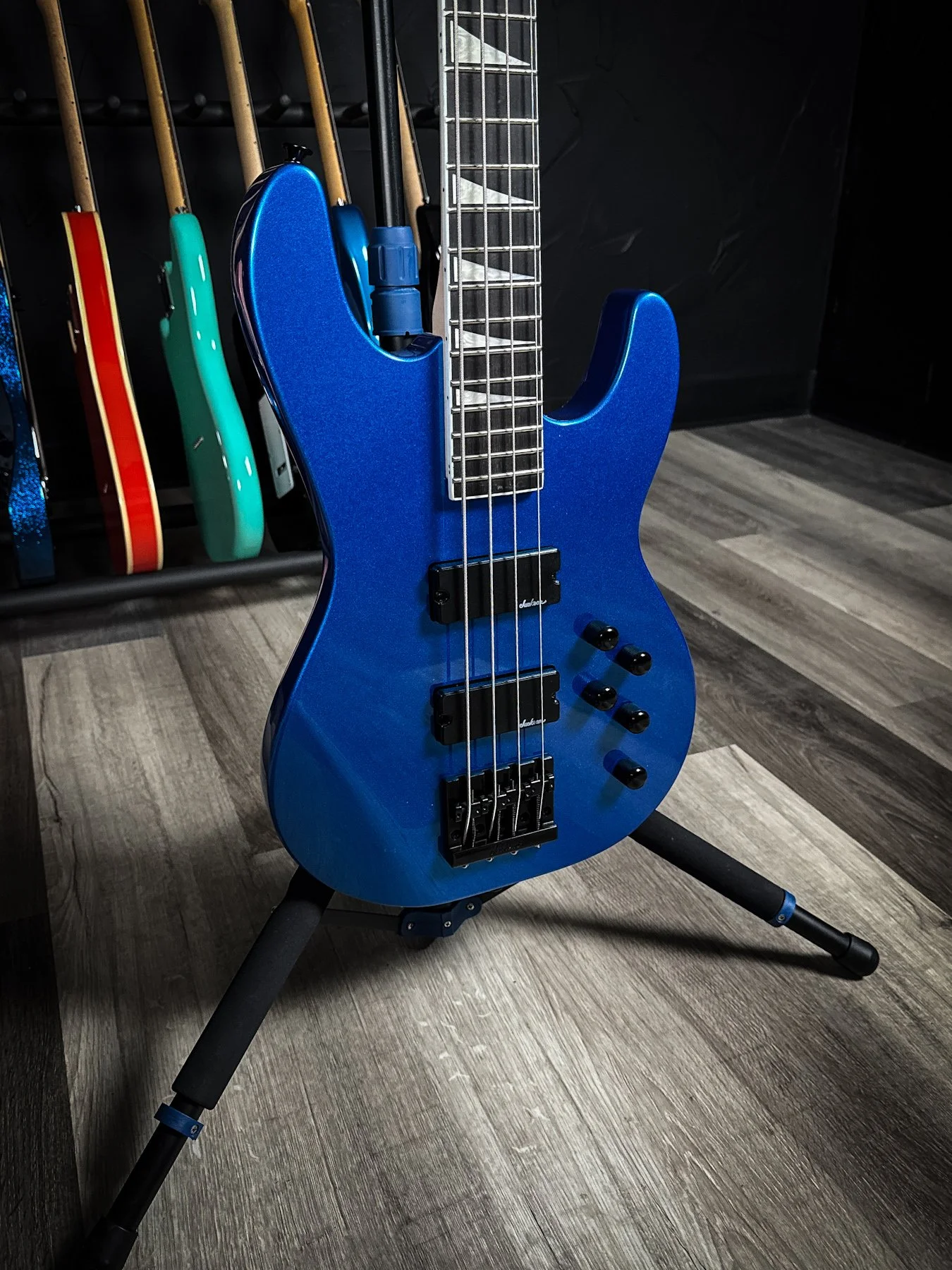 jacksonjs3metblue-5.jpg