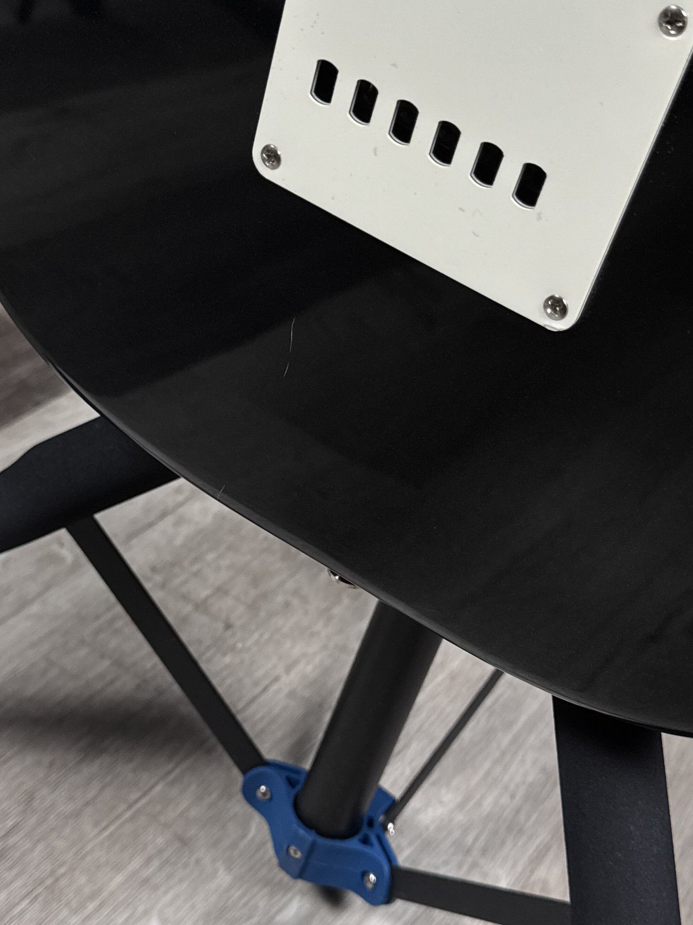 SQST-ST-SSS-LH-METBLK-01.jpg