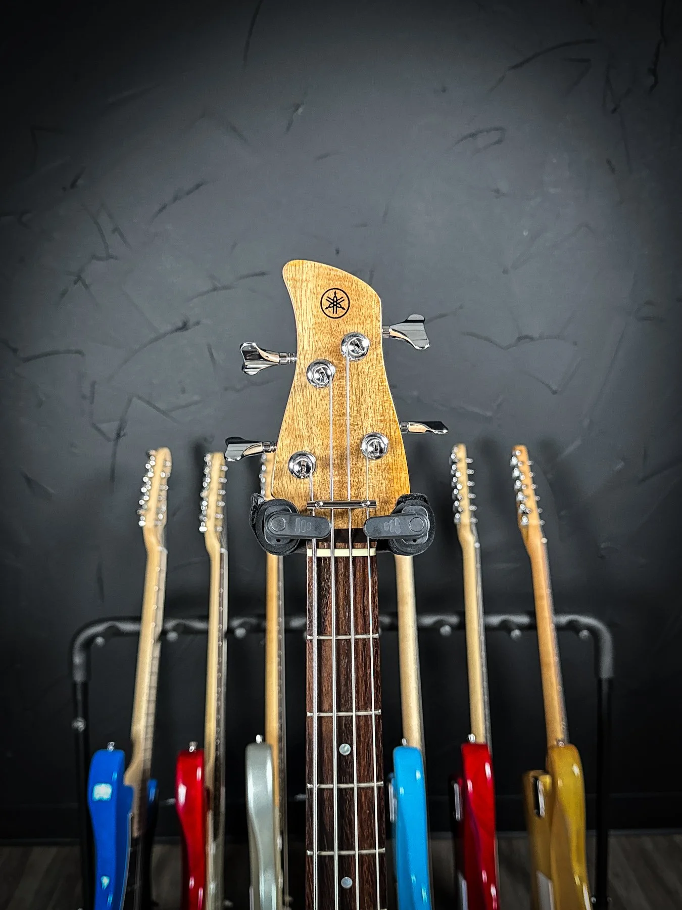 YAM-TRBX174EW-NAT-BASS-05.jpg