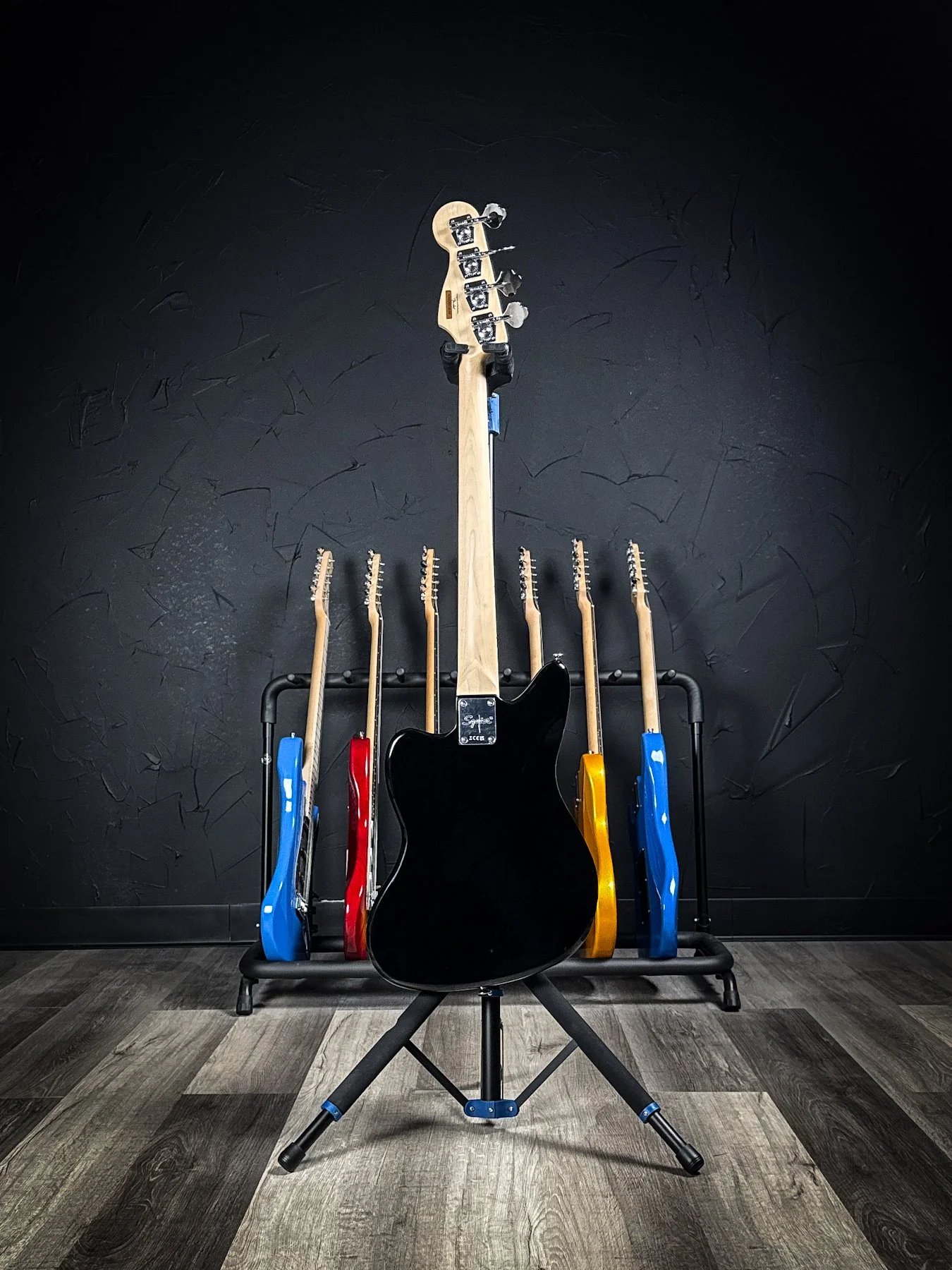 SQA-JAGBASS-BLK-3.jpg