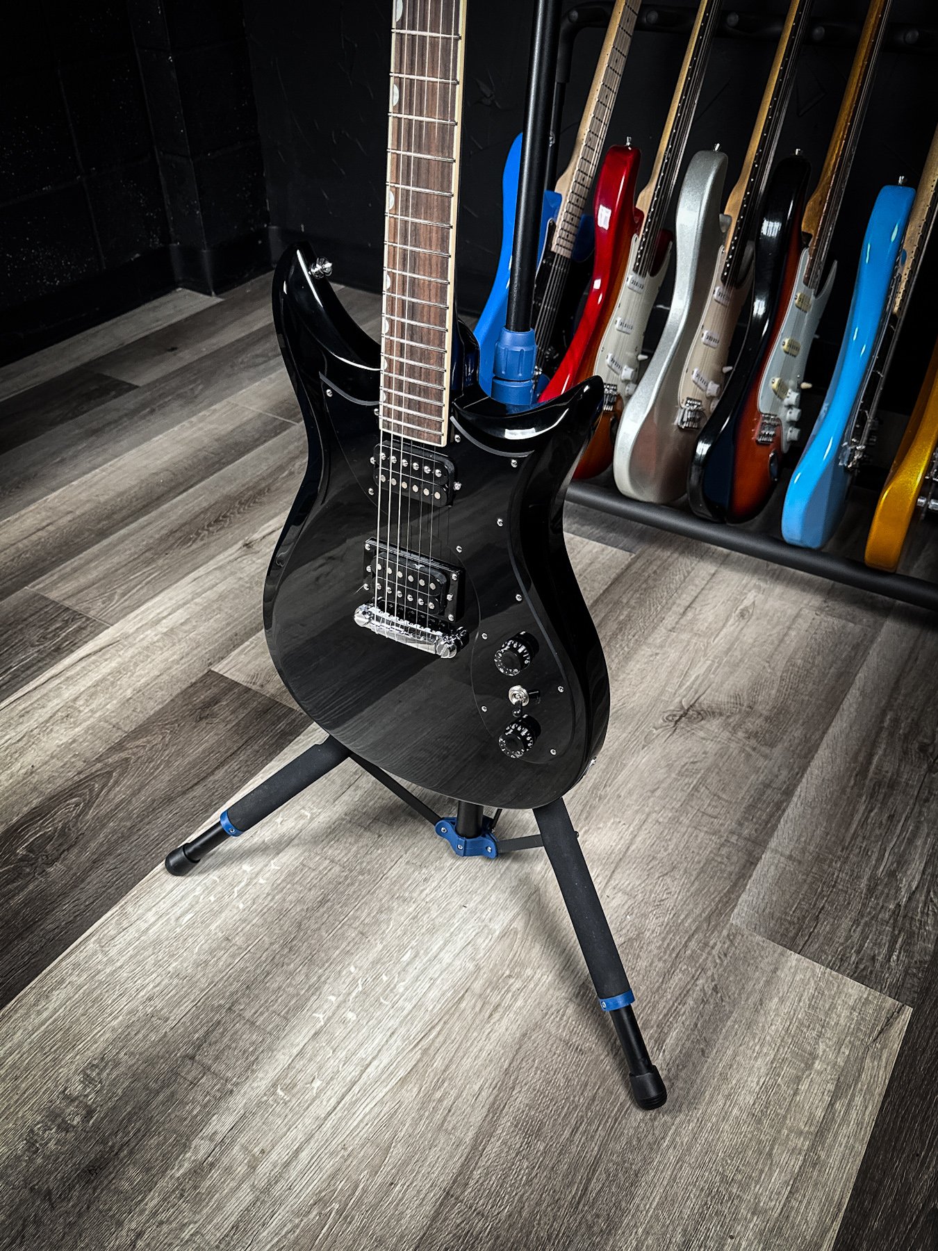 GRTCH-STRML-CVT-BLK-5.jpg