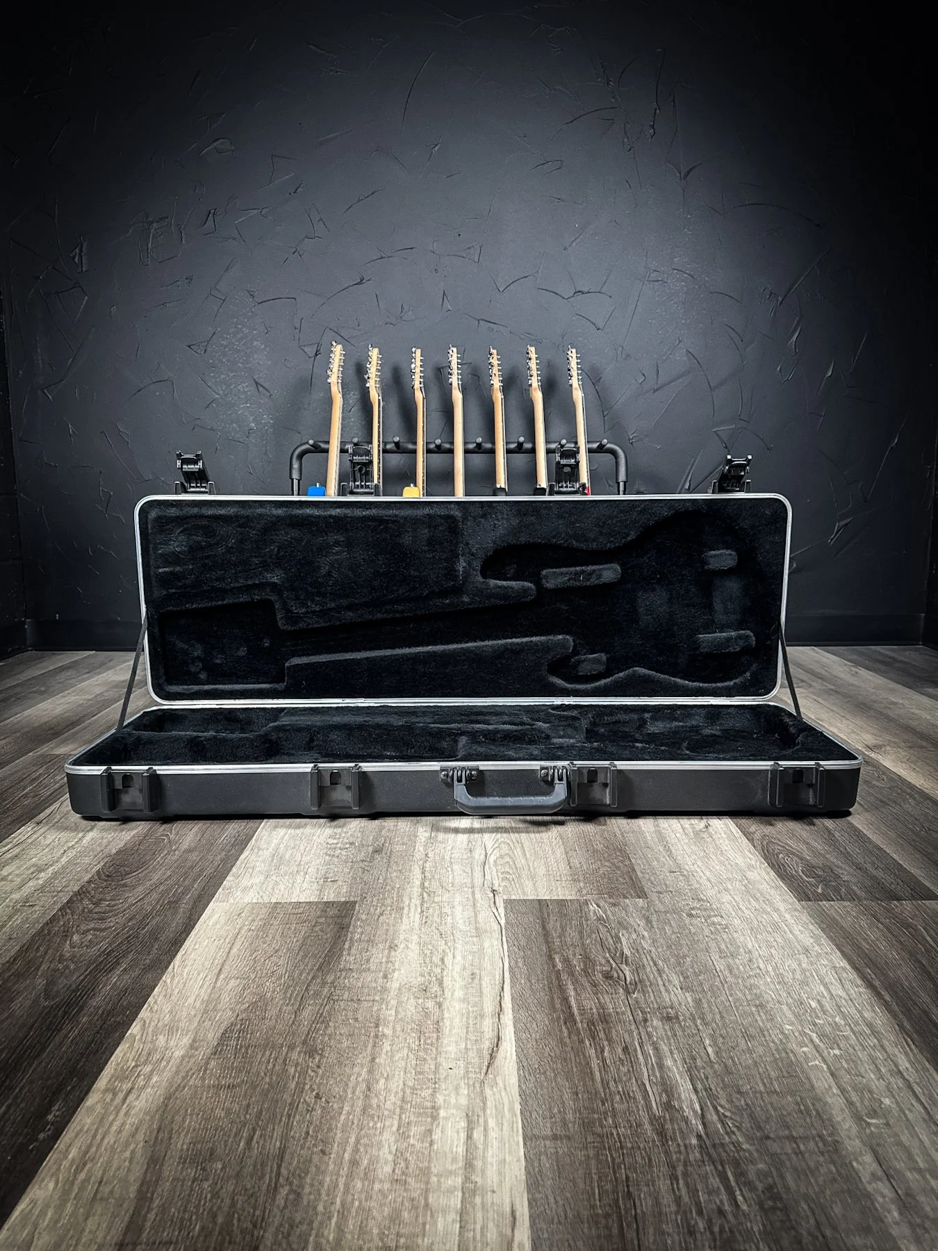 FEN-TSA002-CASE-5.jpg