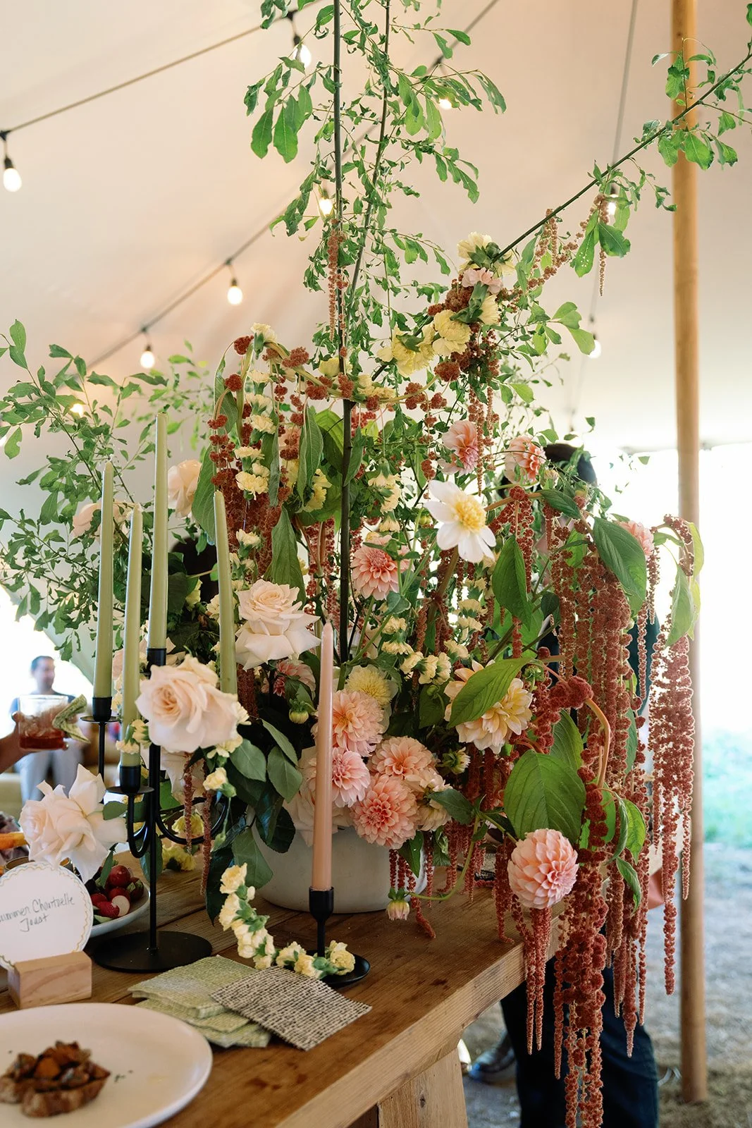 Rebecca&Dylan_BullockLakeFarm_SammieChanPhoto-399.jpg