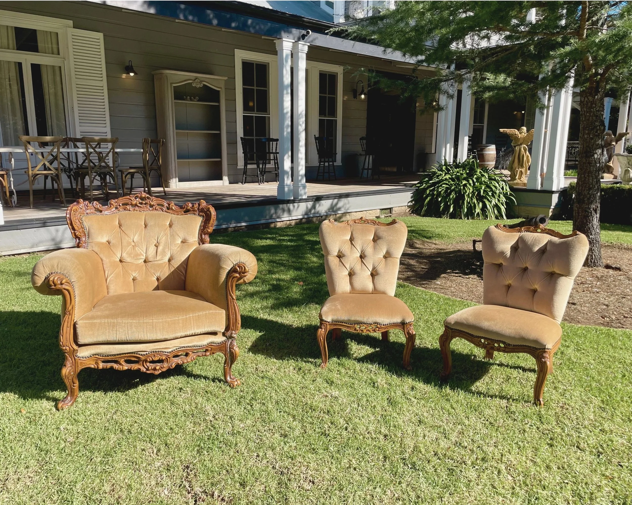 Gold+Vintage+Lounges+South+Coast3.jpg