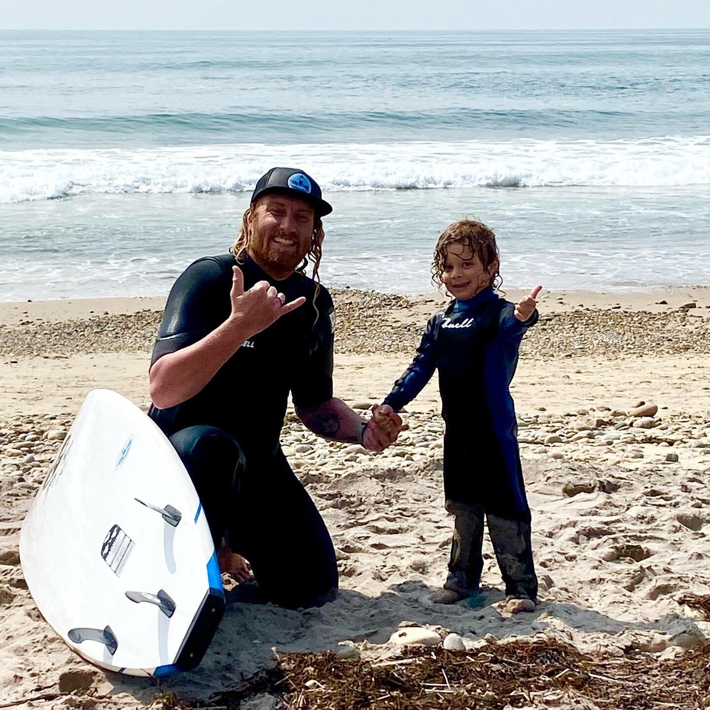 🤙🏽💙🤙🏽
.
.
#startemyoung #surfcoach #montauk #surflessons #shakasup #lovewhatyoudo #oceansafety #local #hamptons