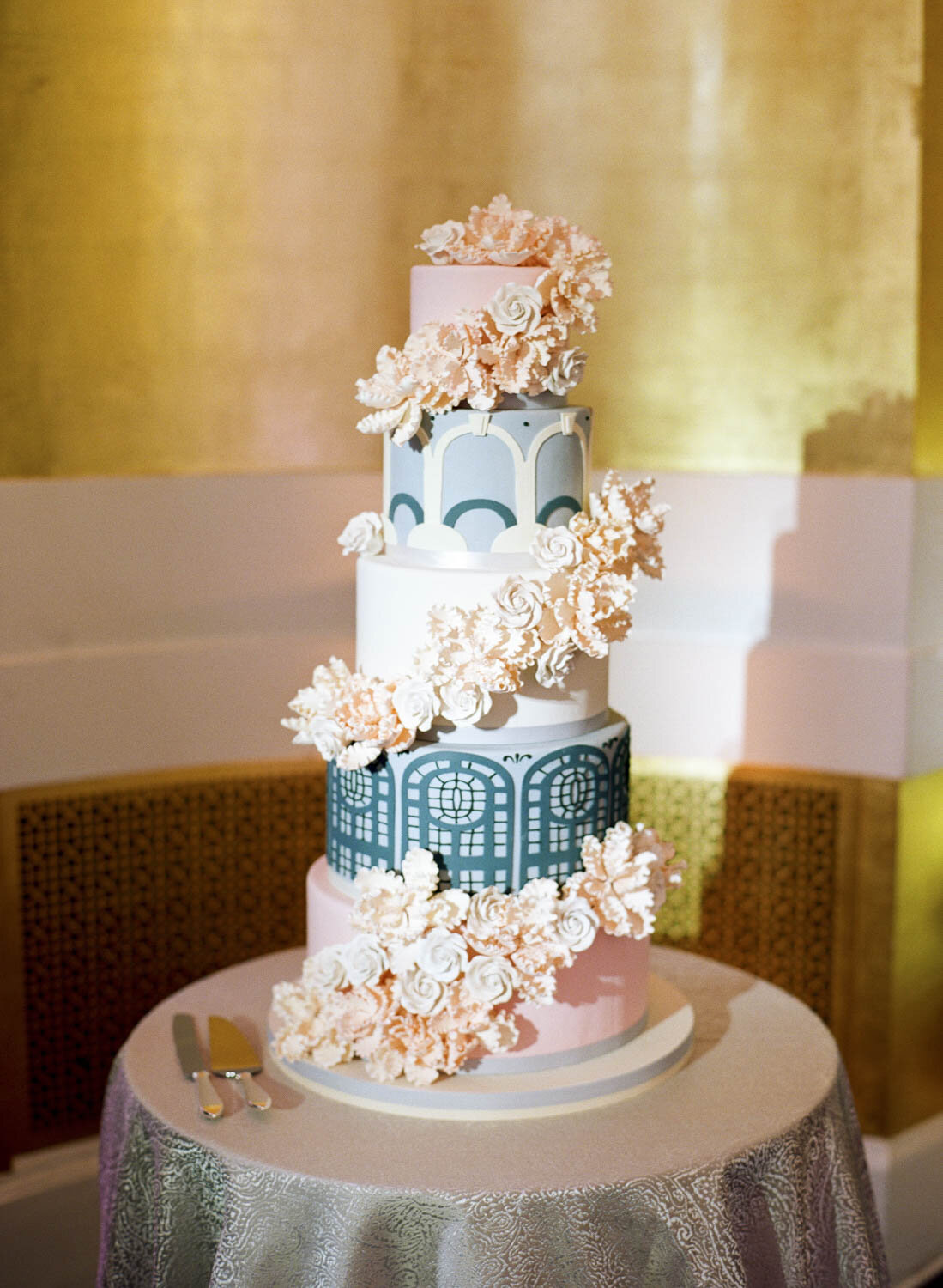 Cakes by Jason at sagamore pendry hotel Baltimore Wedding