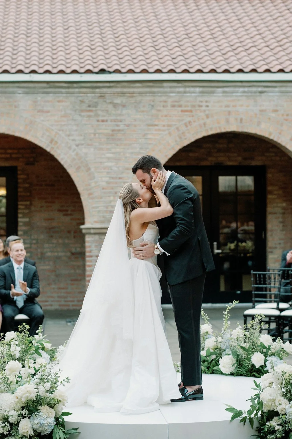 2-RevelMotorRow-Wedding-LisaBlumePhoto-243.jpg