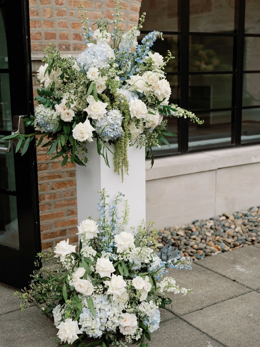 2-RevelMotorRow-Wedding-LisaBlumePhoto-17.jpg