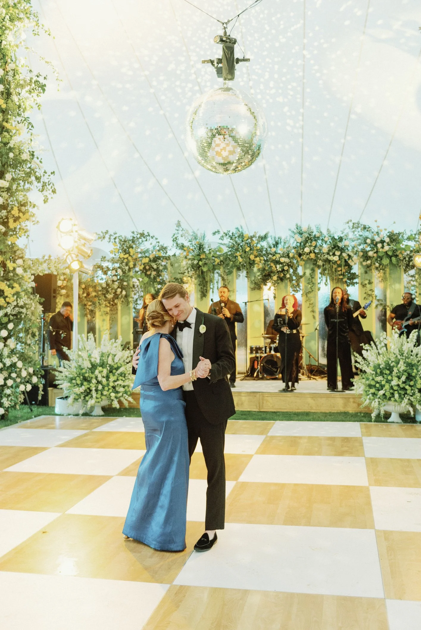 film-photographer-weddings-dmv.jpg