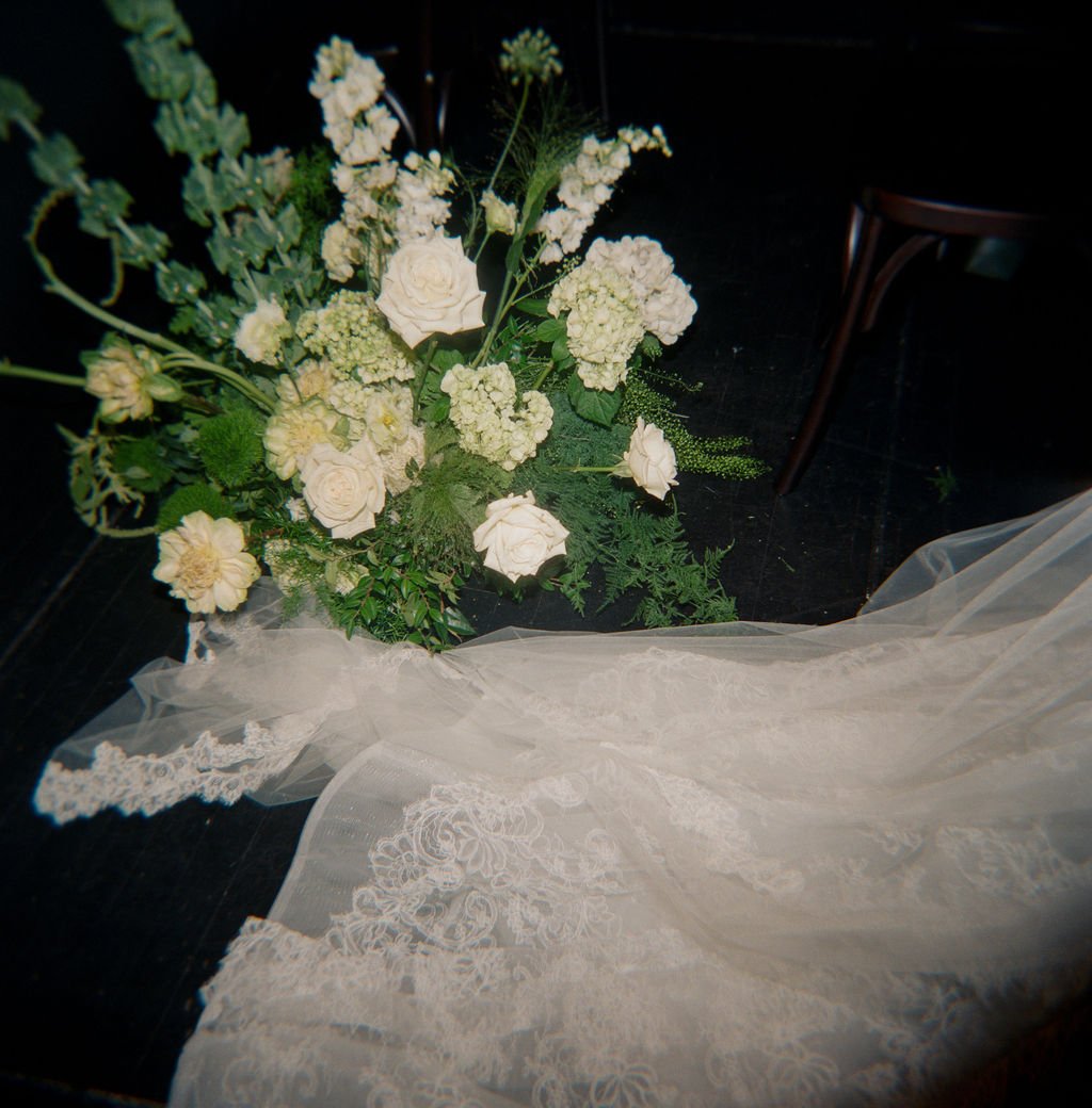 Pendry-Baltimore-Wedding-Lisa-Blume-Photography-Film-80.jpg