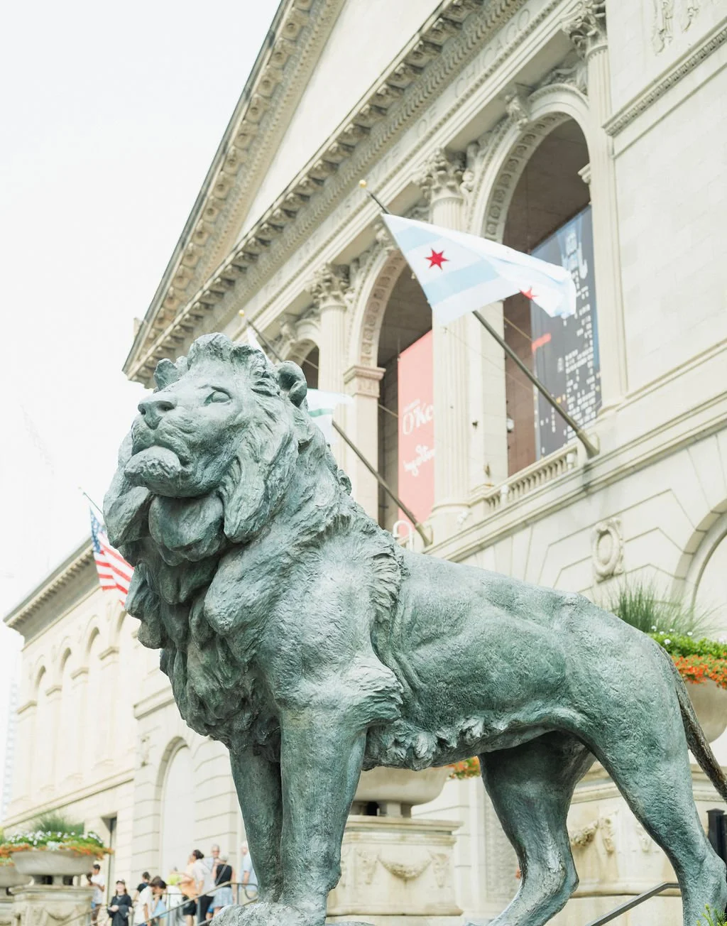 Chicago-Art-Institute-Wedding-Lisa-Blume-Photography-536copy.jpg