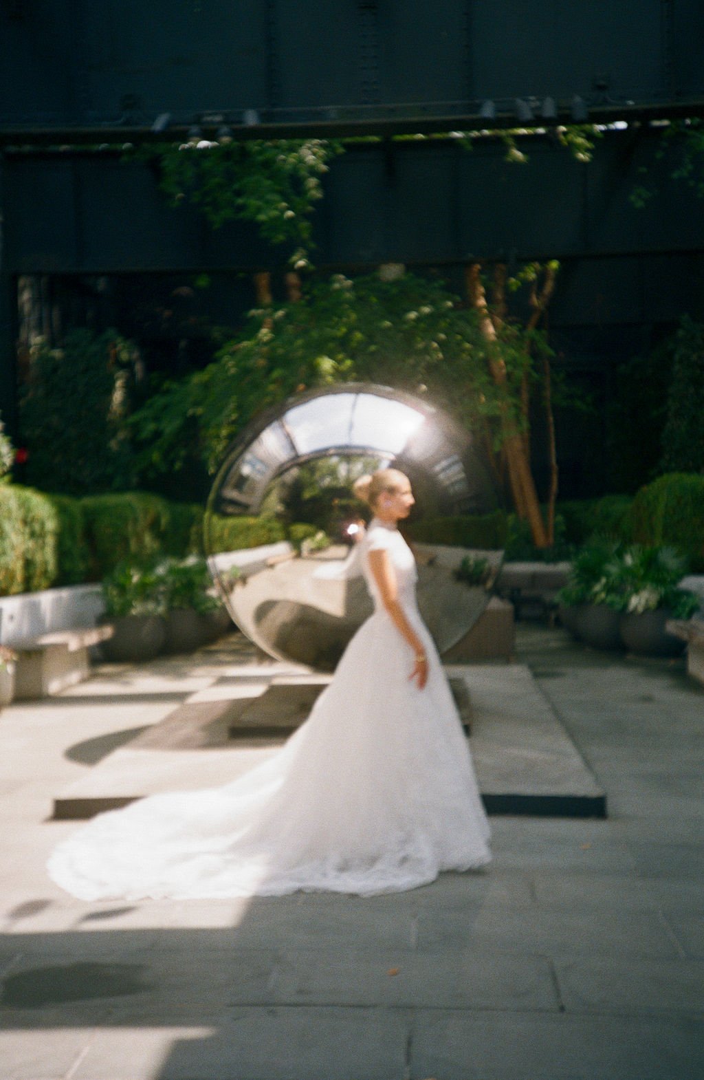 Pendry-Baltimore-Wedding-Lisa-Blume-Photography-Film-134.jpg