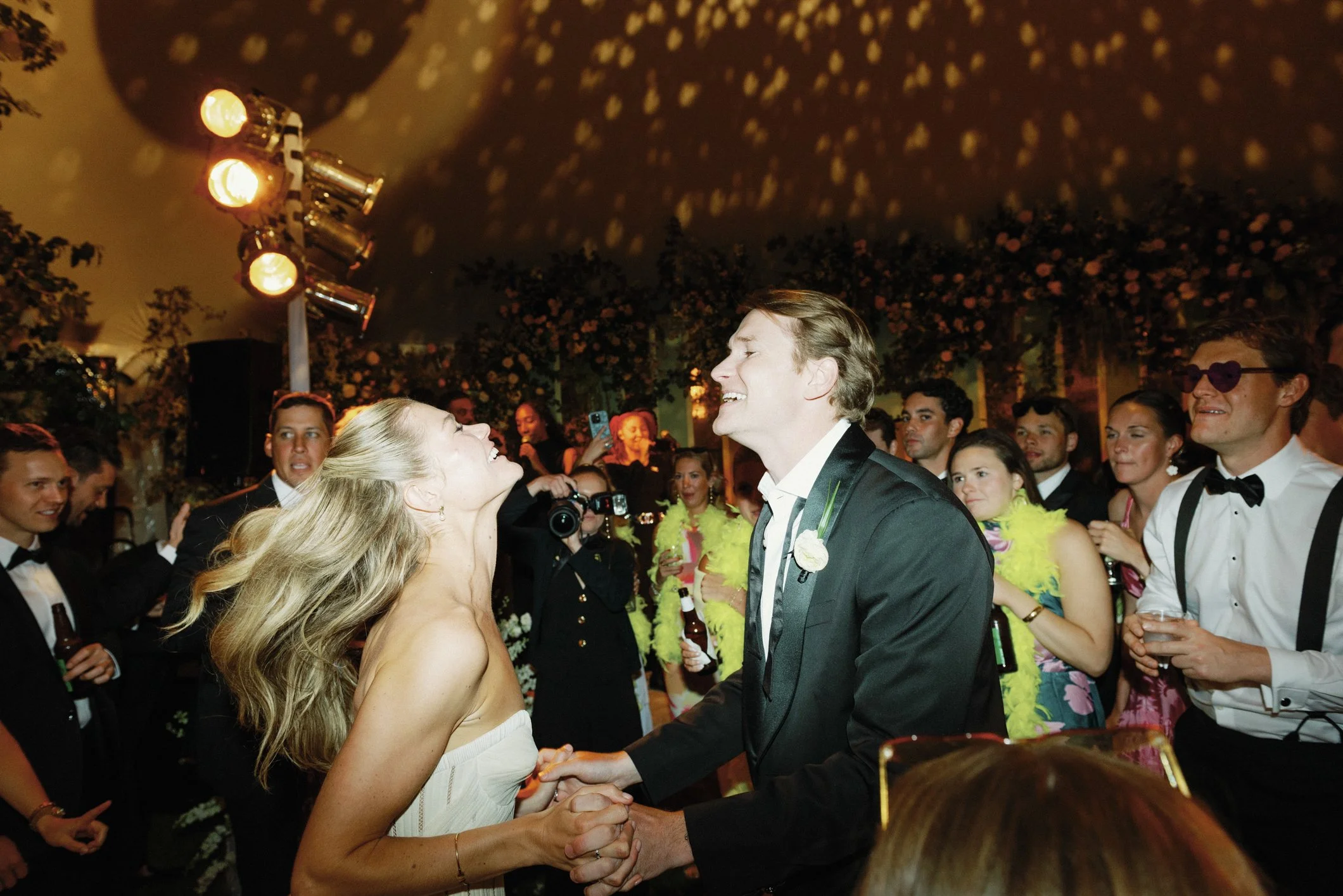 best-candid-wedding-photographer-maryland.jpg