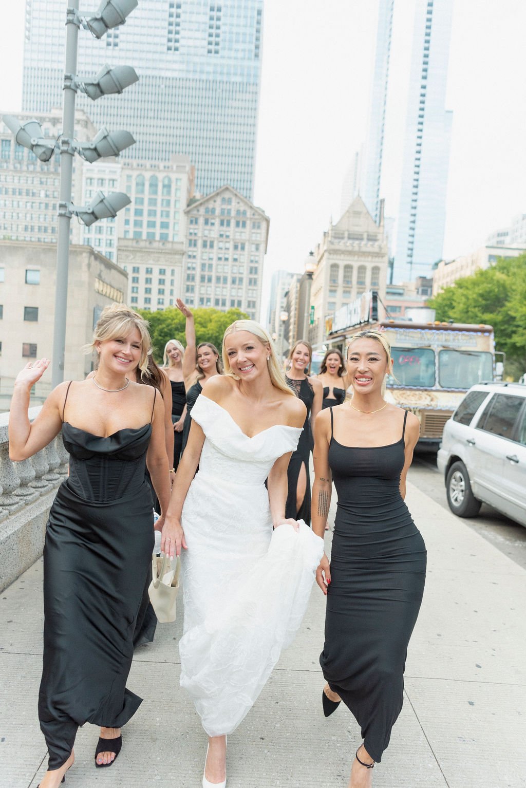 Chicago-Art-Institute-Wedding-Lisa-Blume-Photography-308.jpg