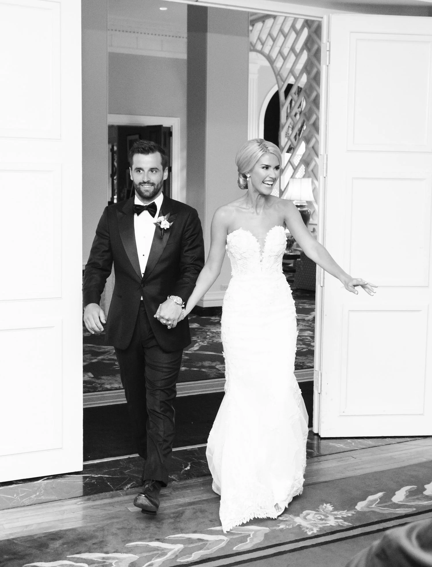 Greenbrier-Resort-Wedding-Photographer-64.jpg