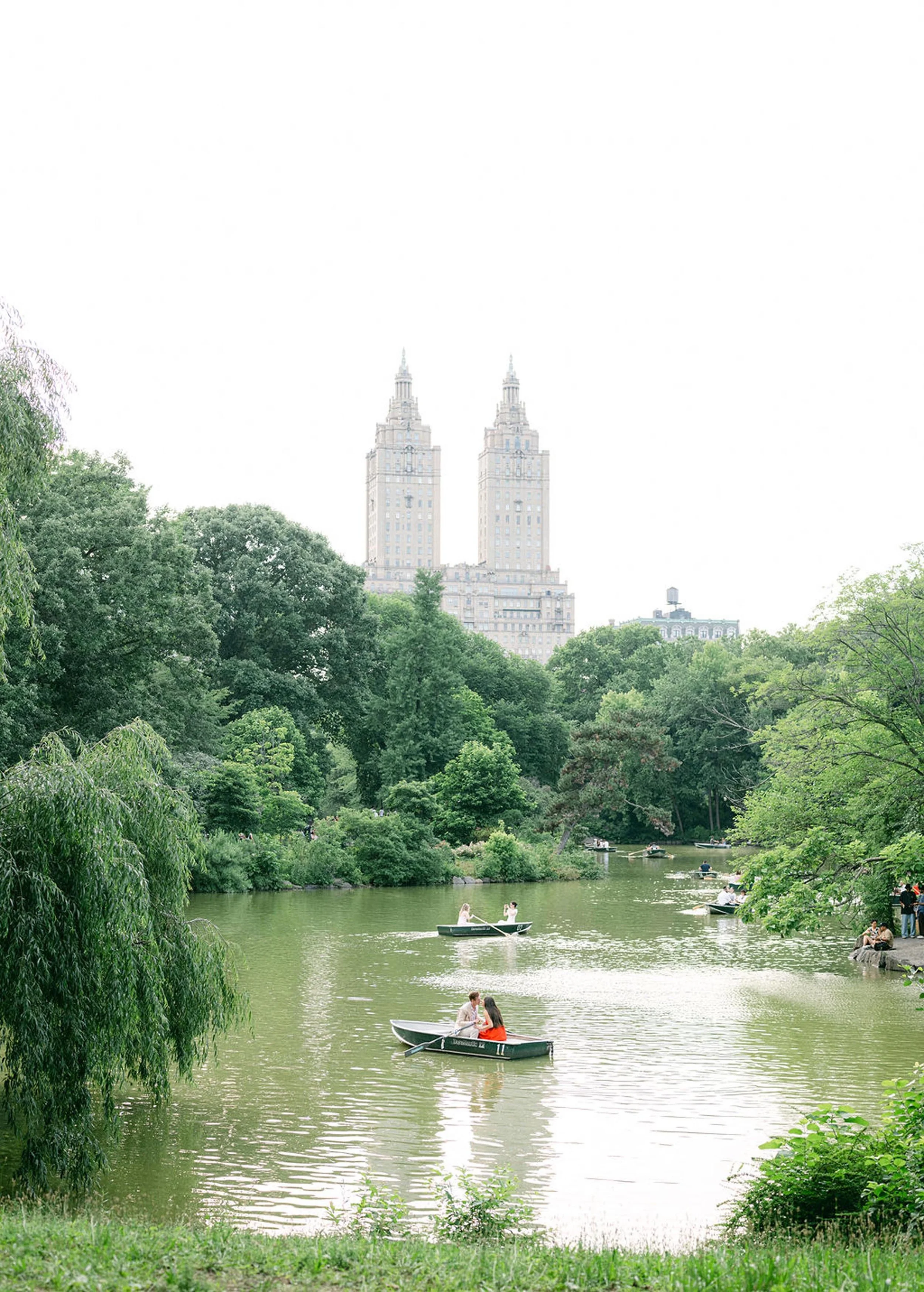 Elizabeth-Charlie-NYC-Lisa-Blume-Photography-4.jpg