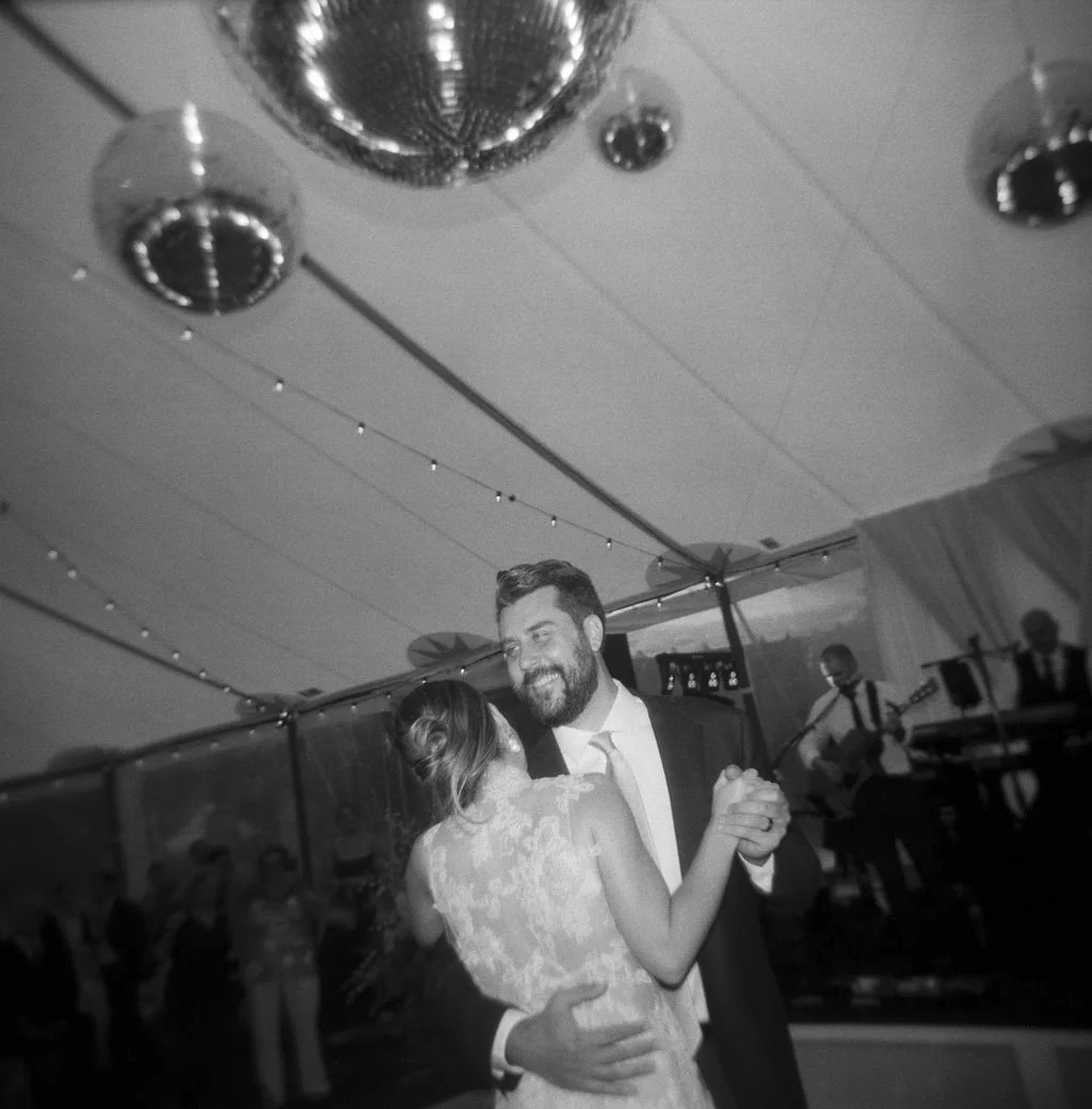 film-photographer-gibson-island-club-wedding.jpg