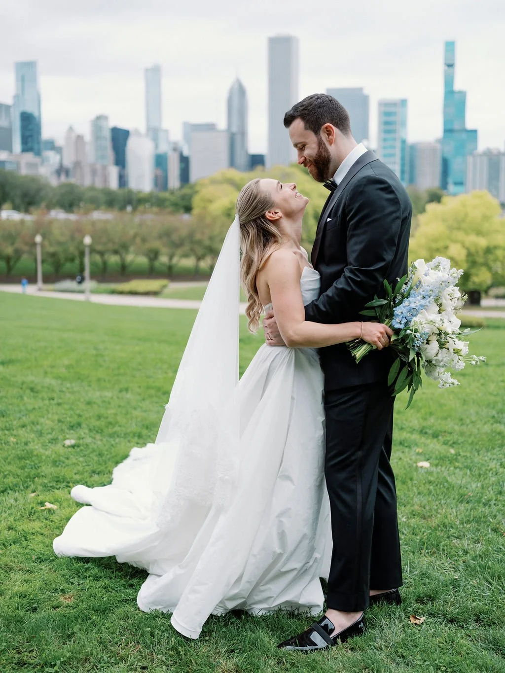 RevelMotorRow-Wedding-LisaBlumePhoto-262.jpg