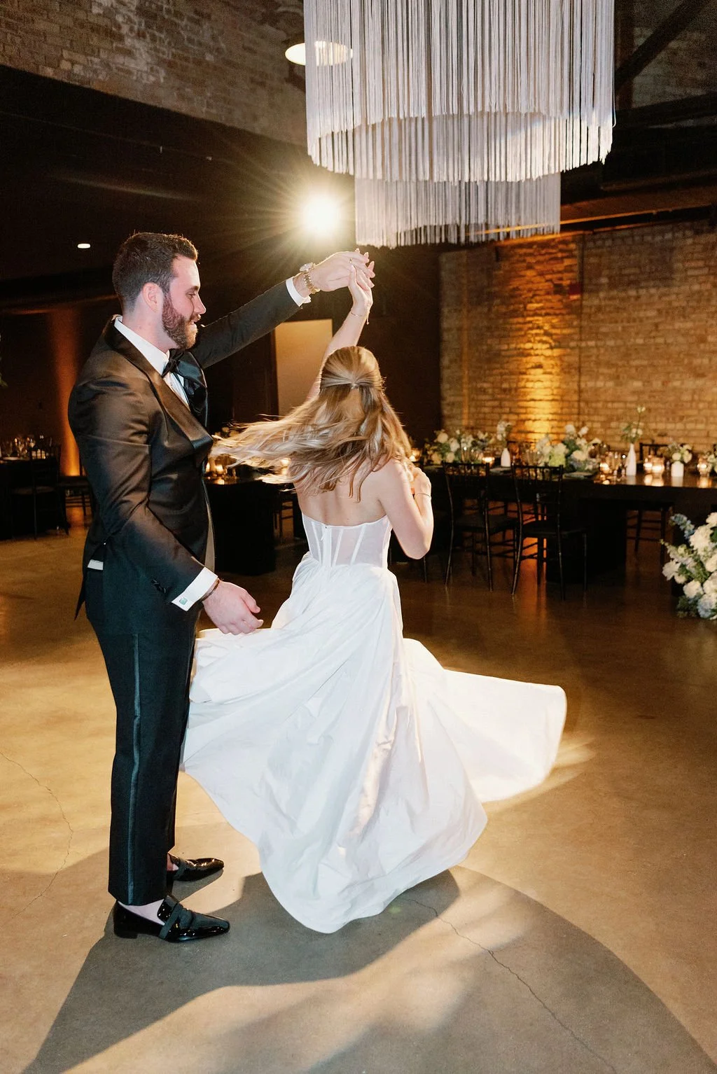 2-RevelMotorRow-Wedding-LisaBlumePhoto-403.jpg