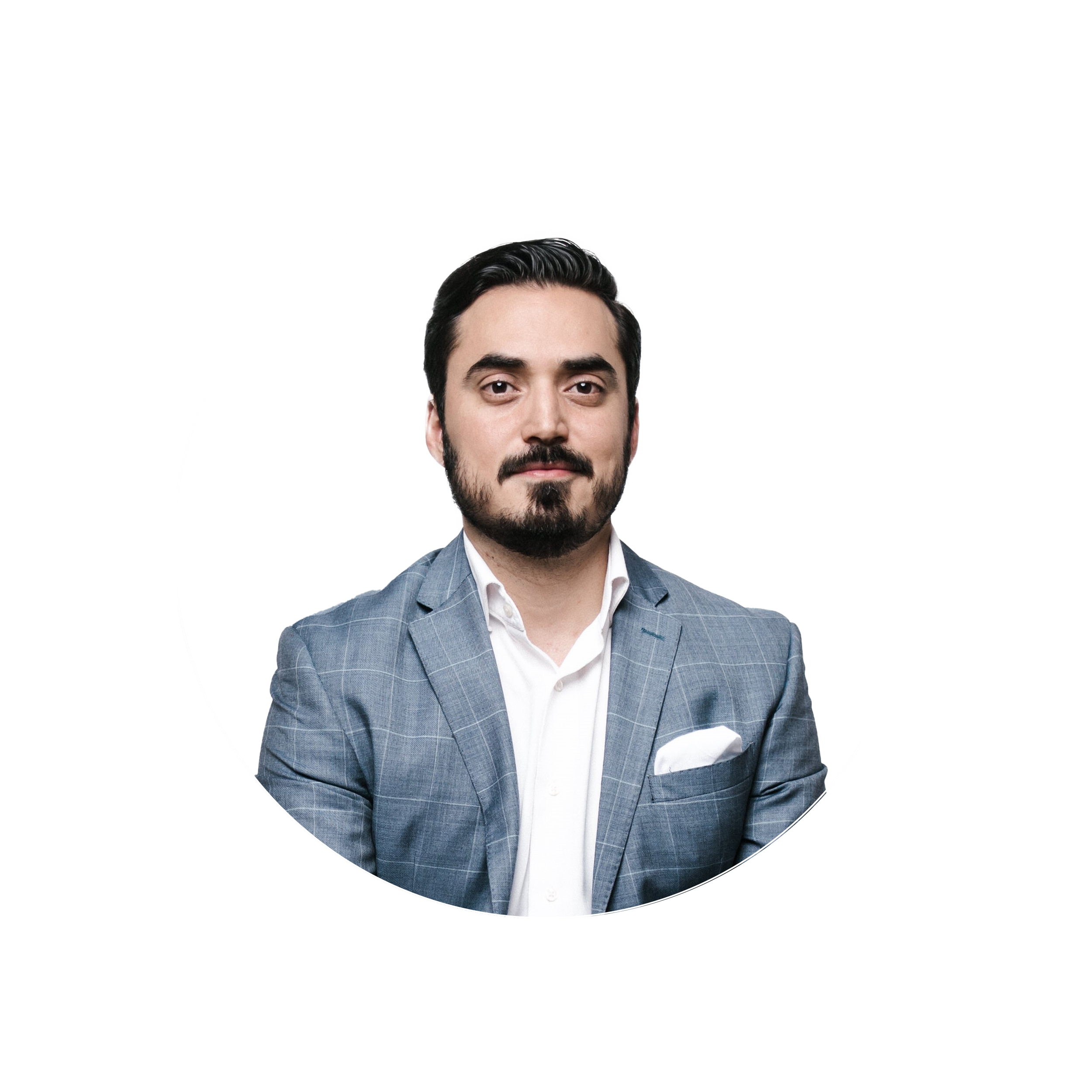 Foto Dr. Carlos Adrian Gonzalez_white.png