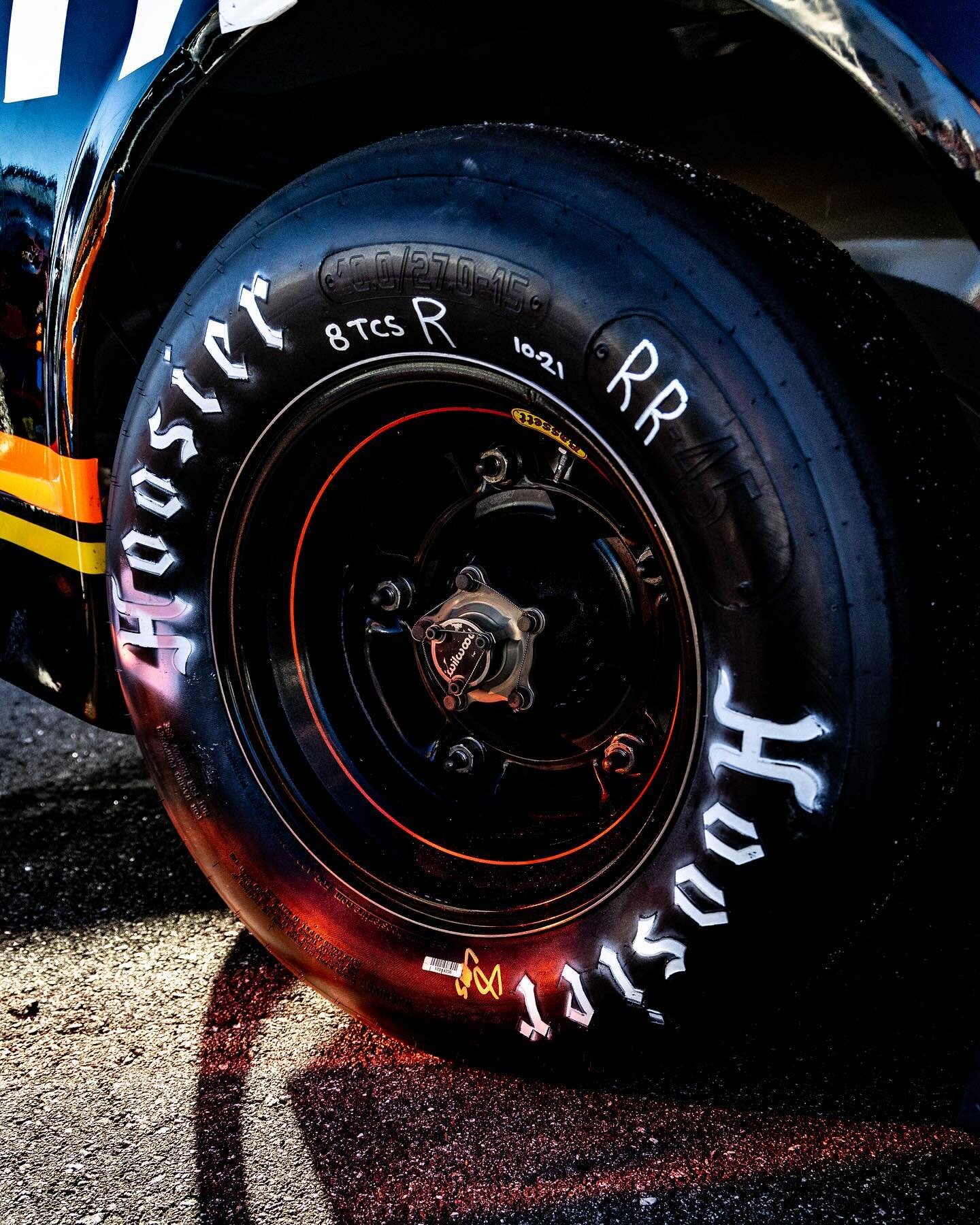 off-track non-action

#CARSTour #racing #shorttrackracing #shorttrack #latemodelracing #hoosiertire #tires #americanflag #usa #sunsets #sun #photography #motorsports #sports #motorsportsphotography #sunflare #canon #shotoncanon #canonr6markii #tricou