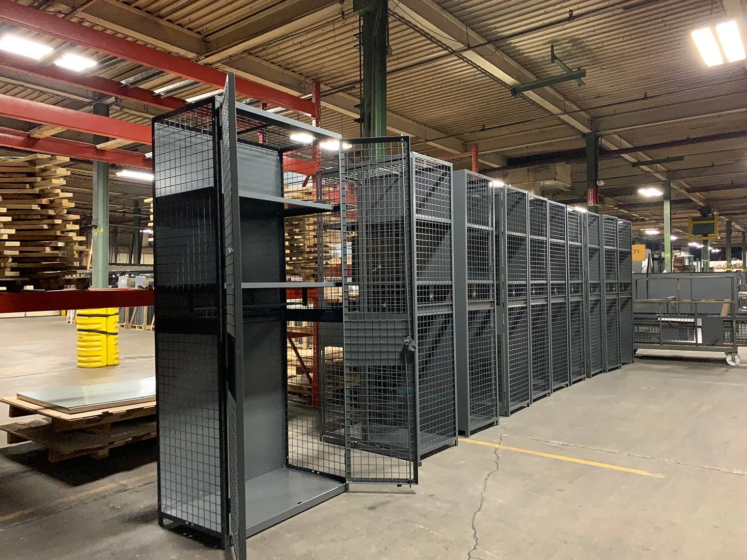 WireCrafters cage lockers