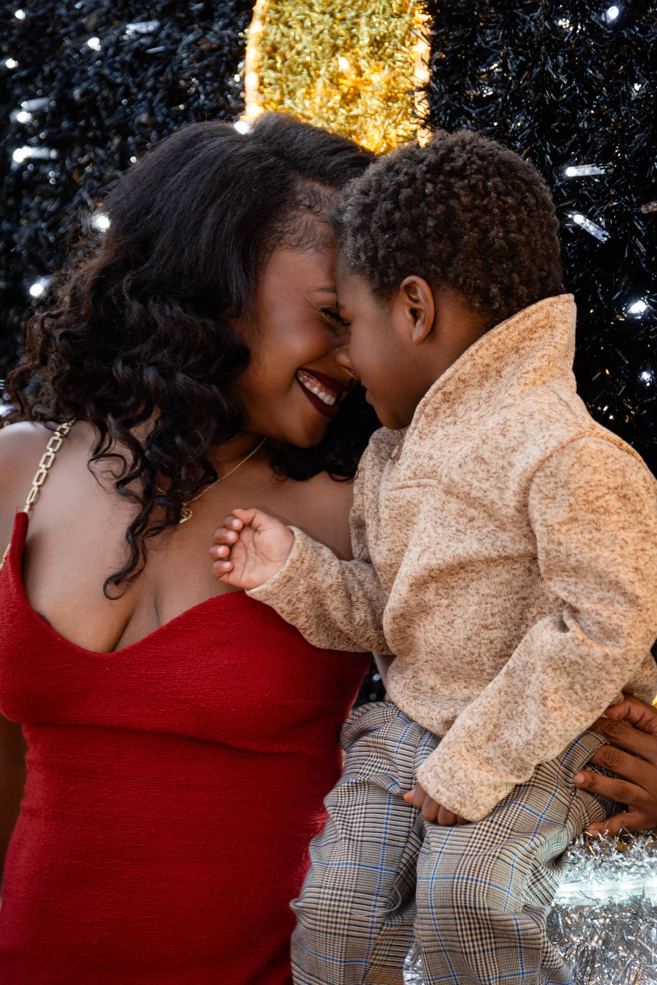 Shaina Xmas-42.jpg