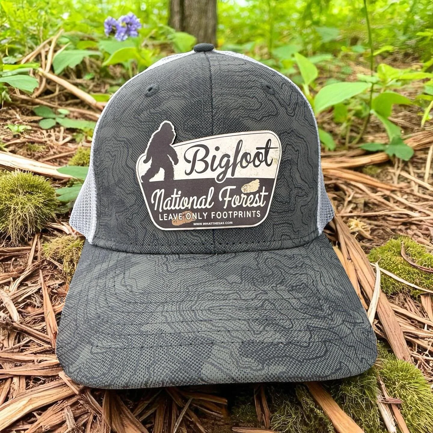 Loving this new patch hat combo we just created!!! #bigfootnationalforest #whatthesas #originalfloridaman #bigoothat #sasquatchsighting #yeti #customhats #customhat