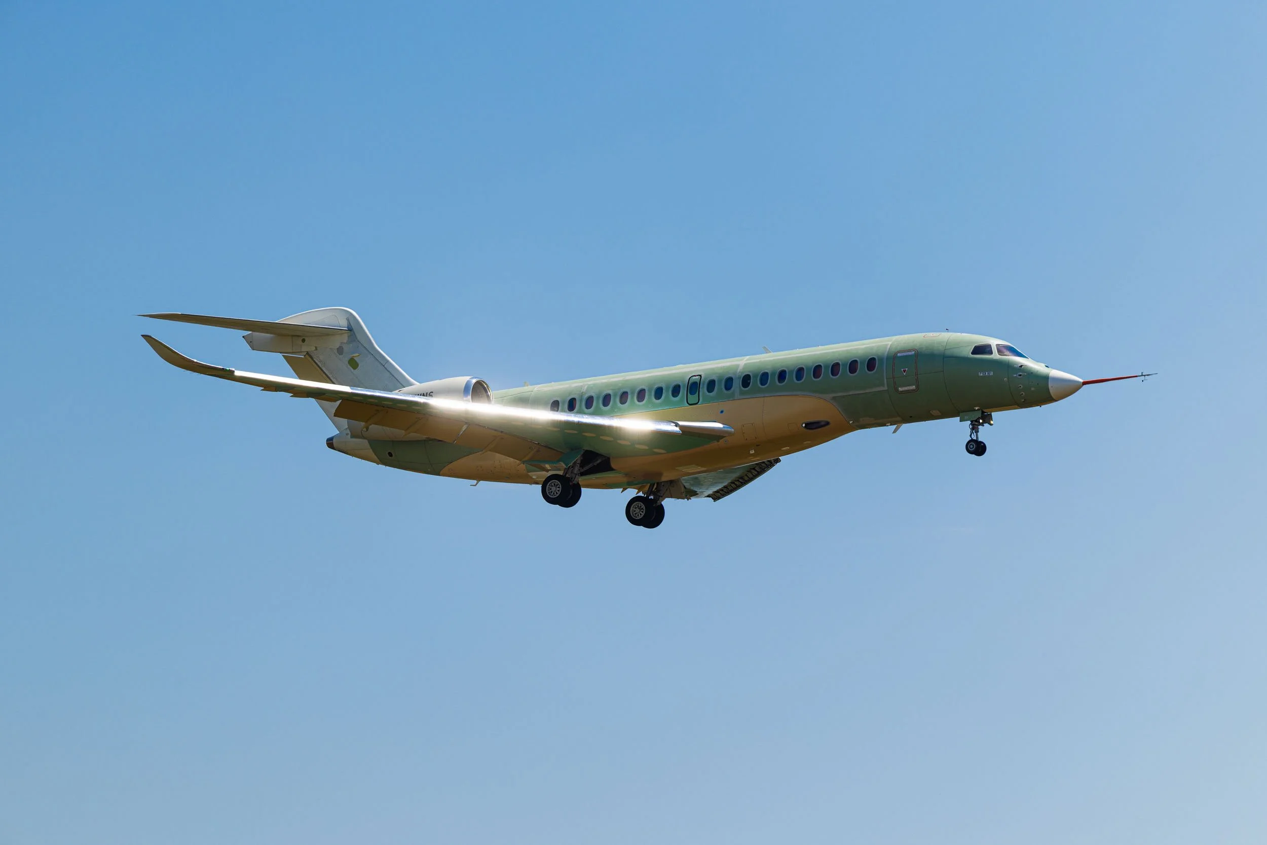 AD.dassault.vol 10X.2026.06-1909.web.jpg