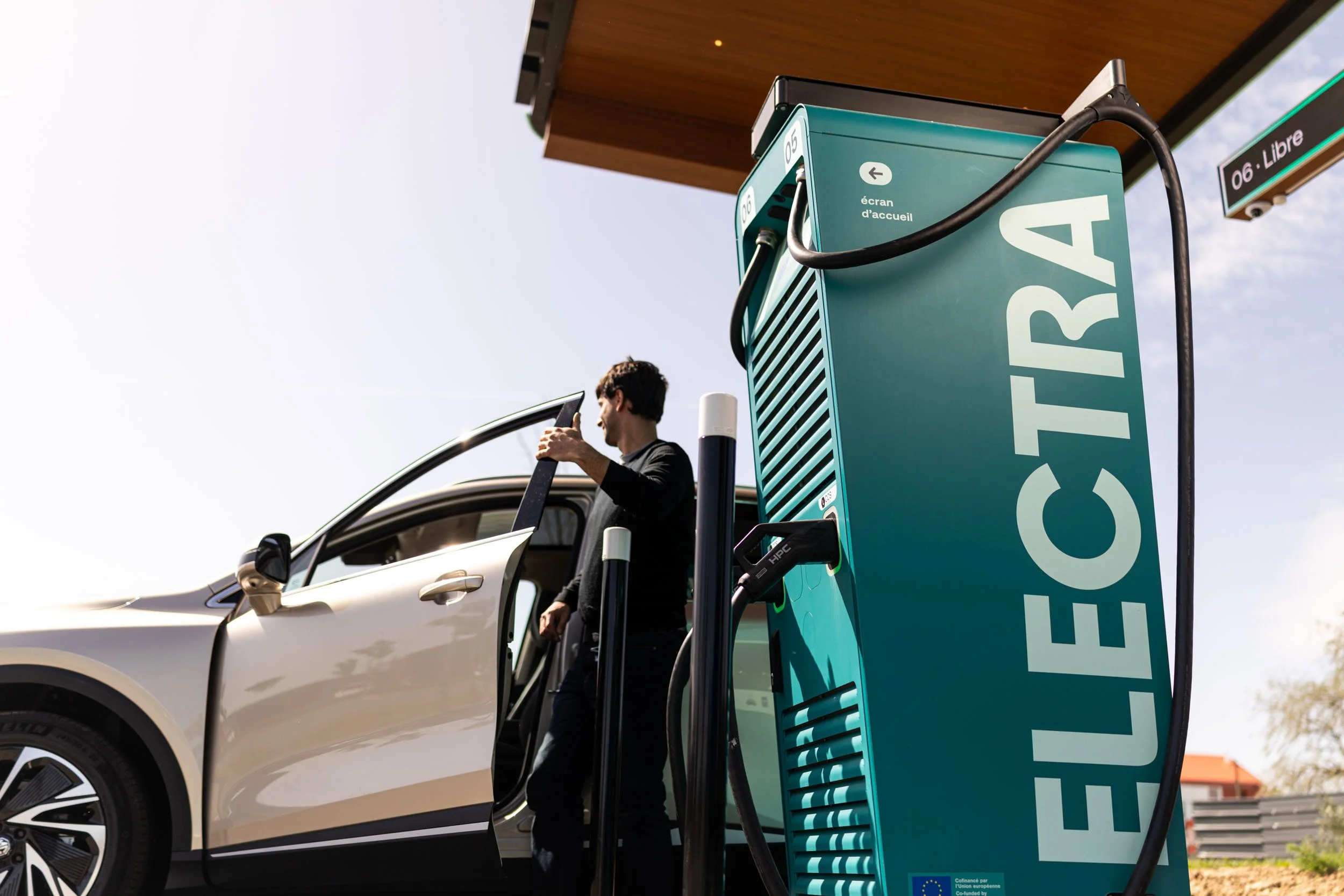electra go.stations.2026.04-588.web.jpg