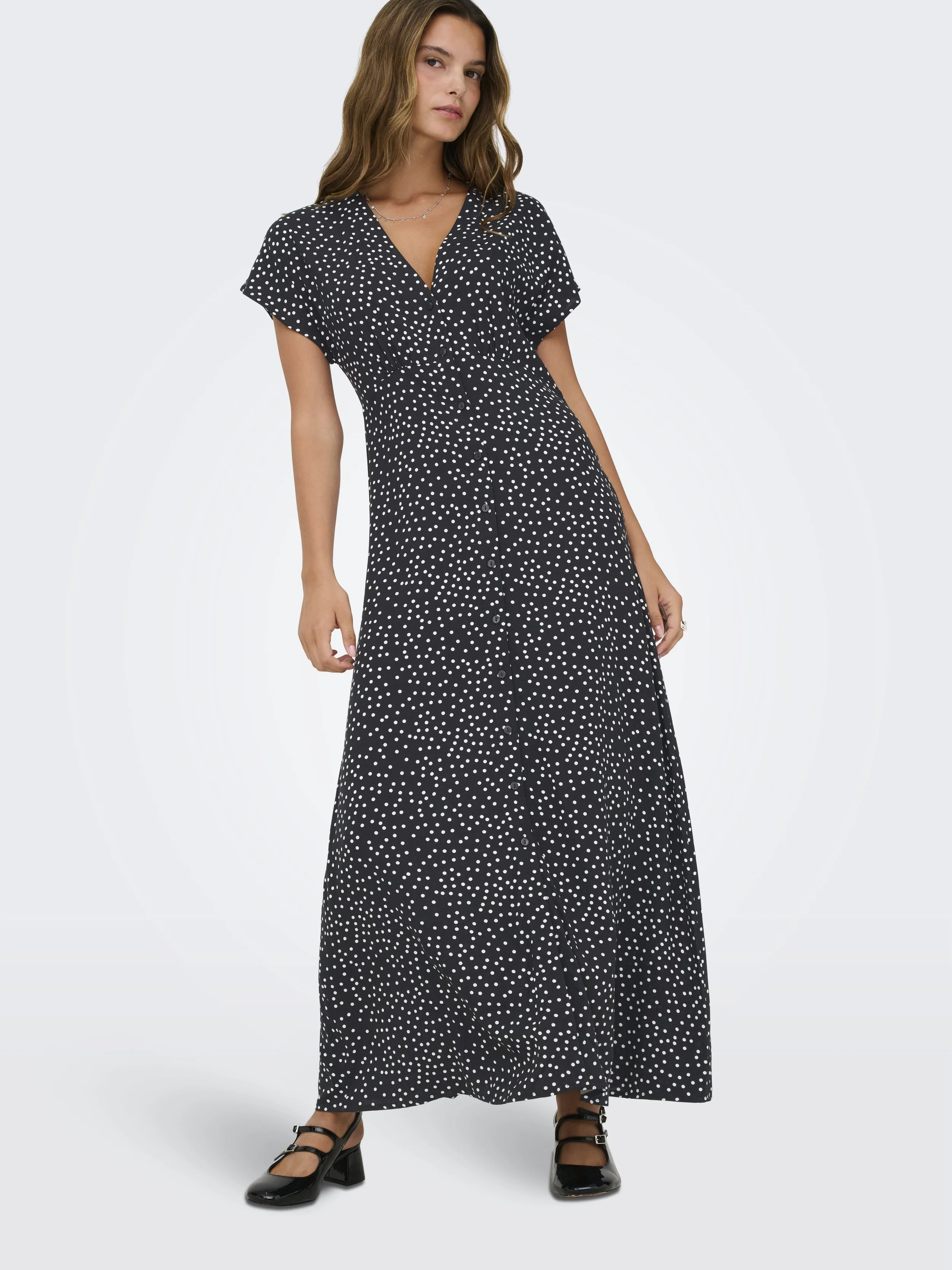 ONLY_Springsummer_4974125_15317842_5.jpg