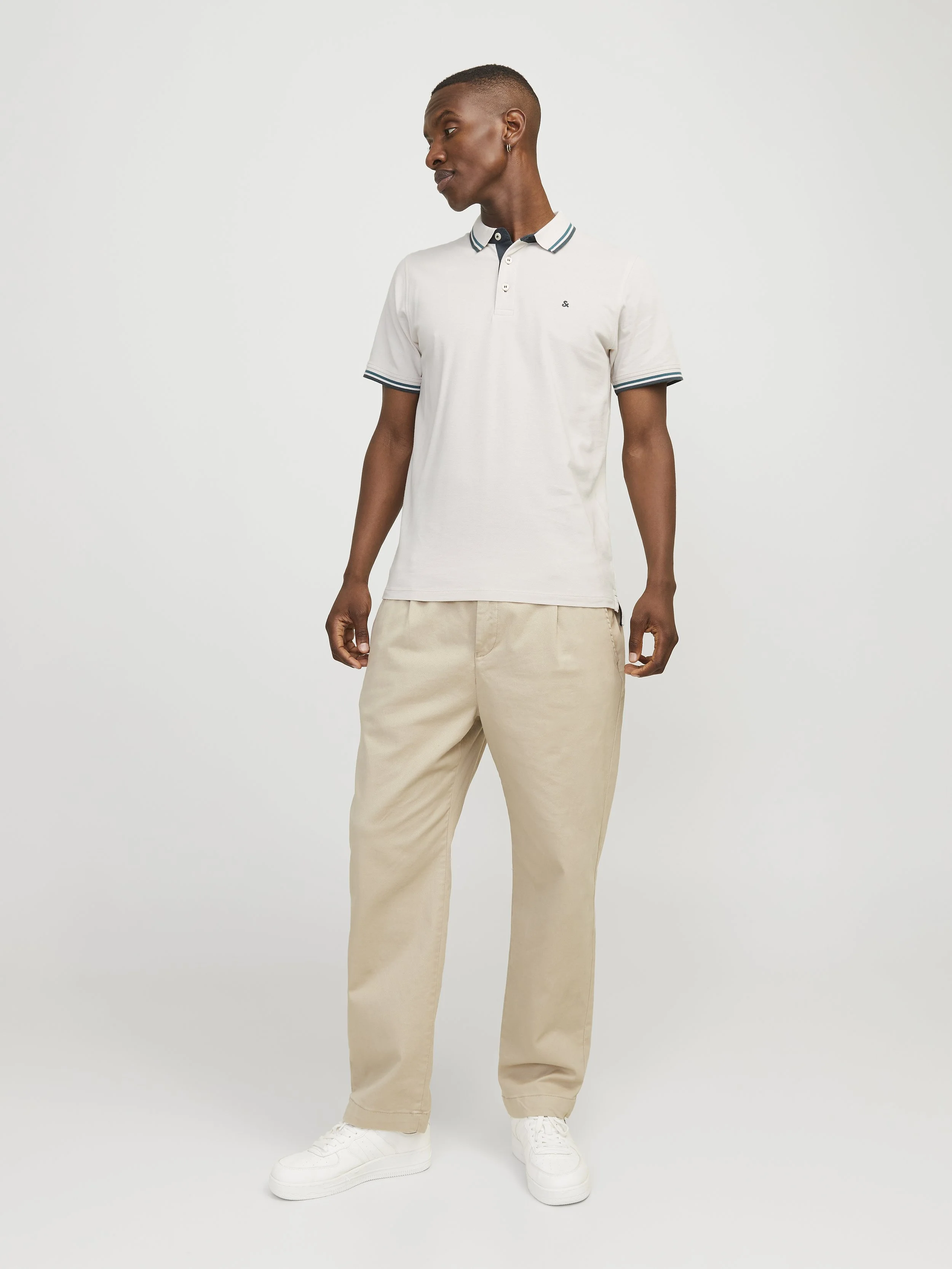 Poloshirt
29,99 €