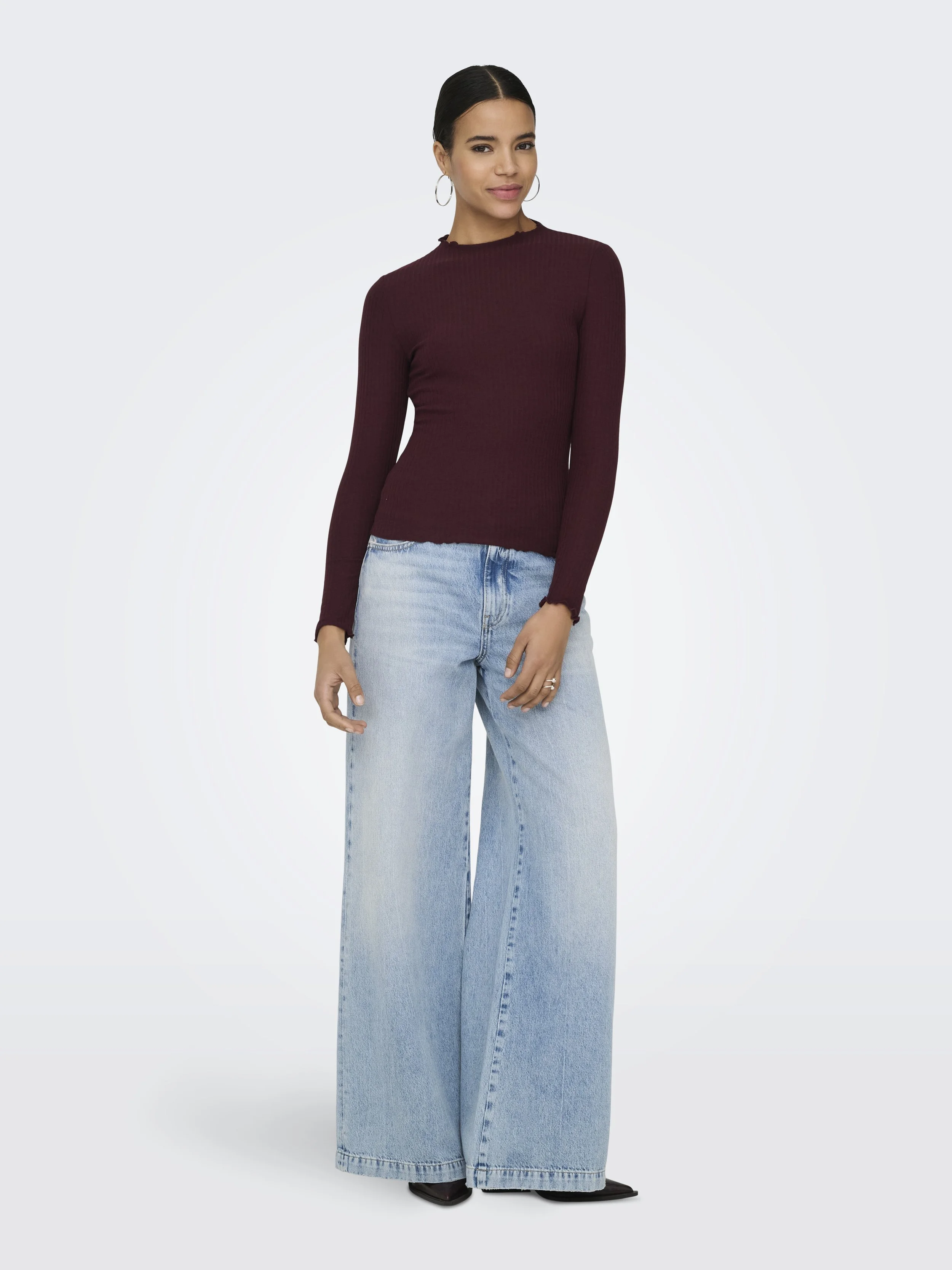 ONLY_FallWinter2022_3437408_15180040_5.jpg