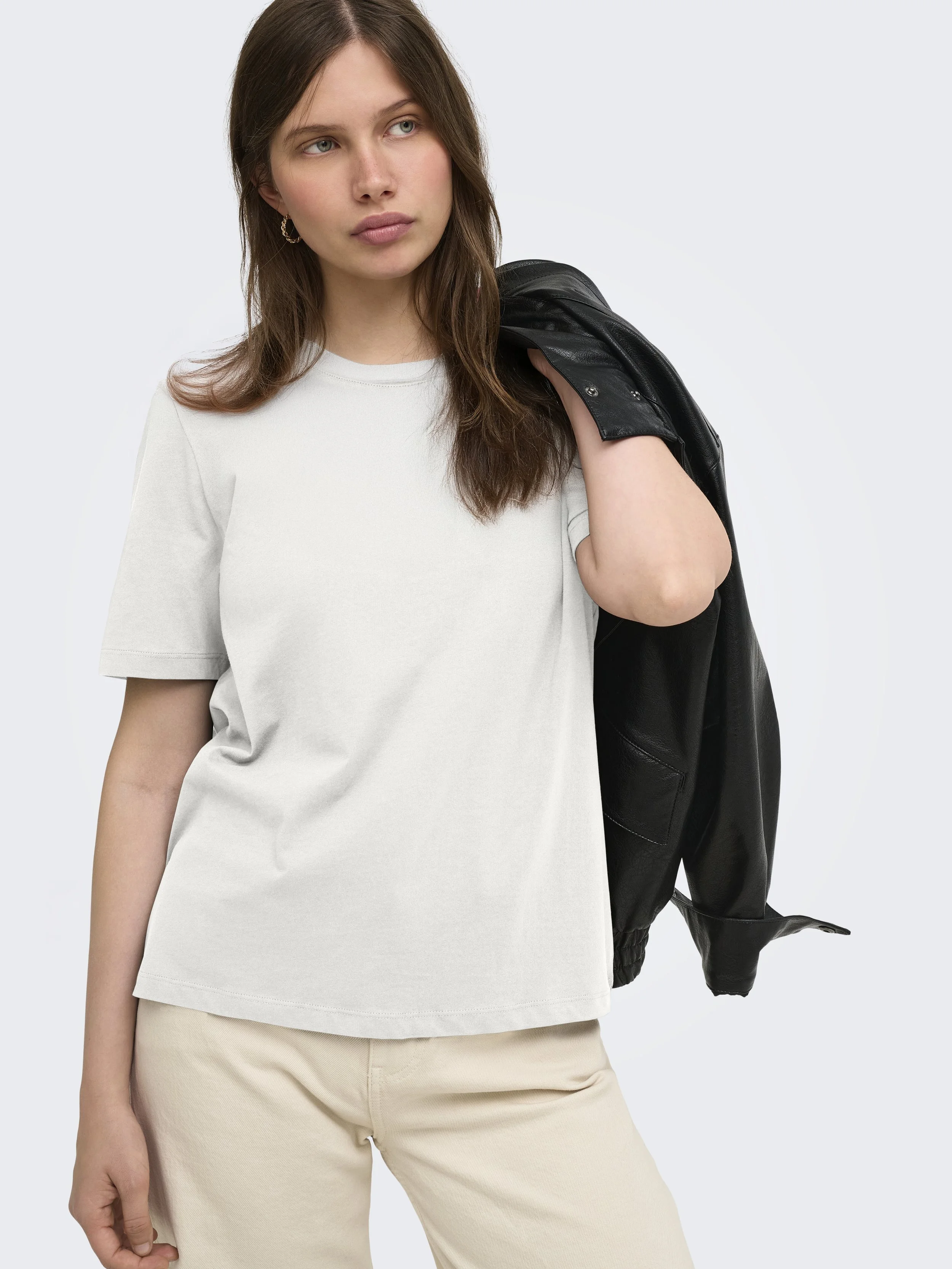 Shirt
12,99 €