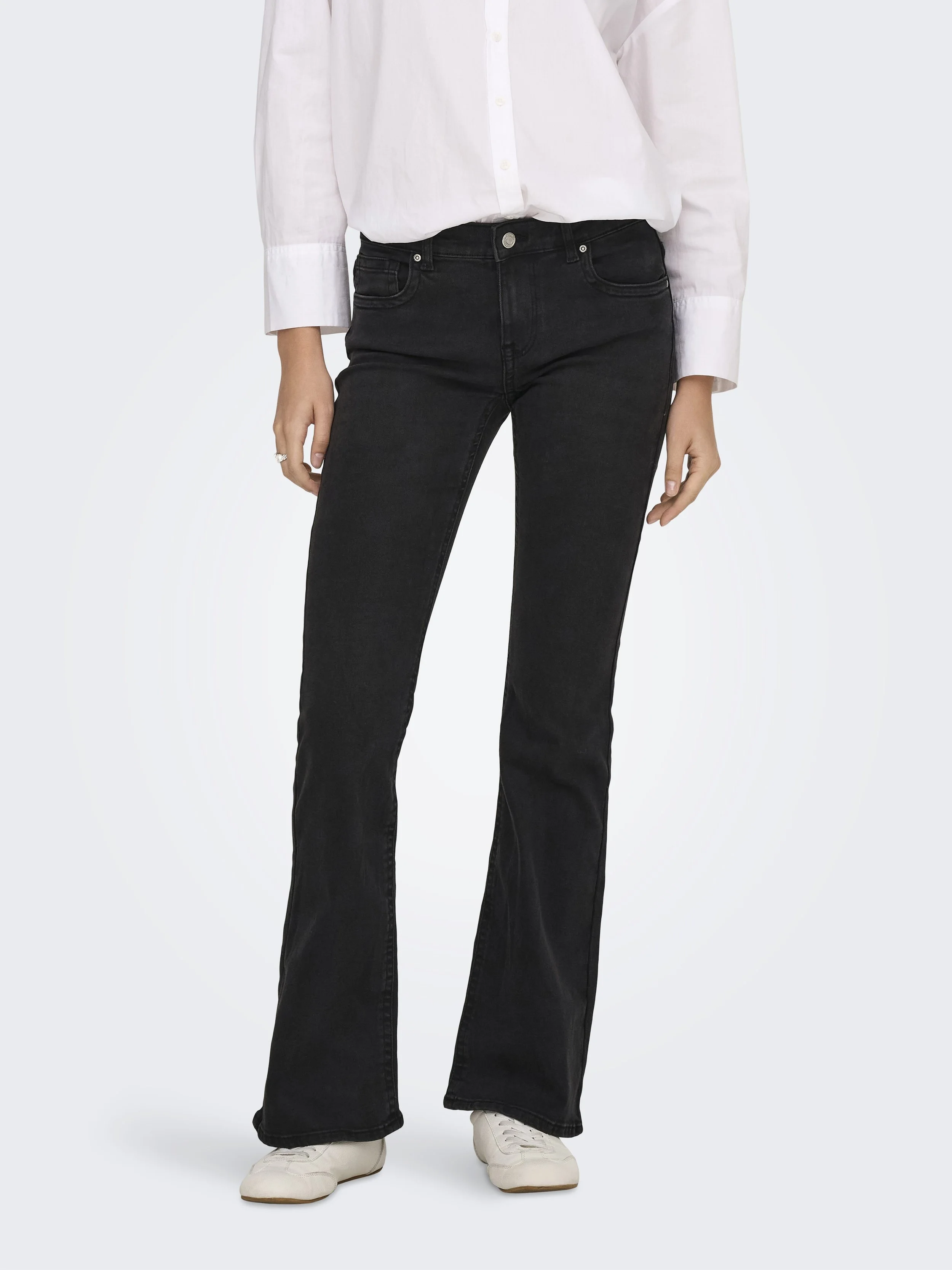 Jeans
49,99 €