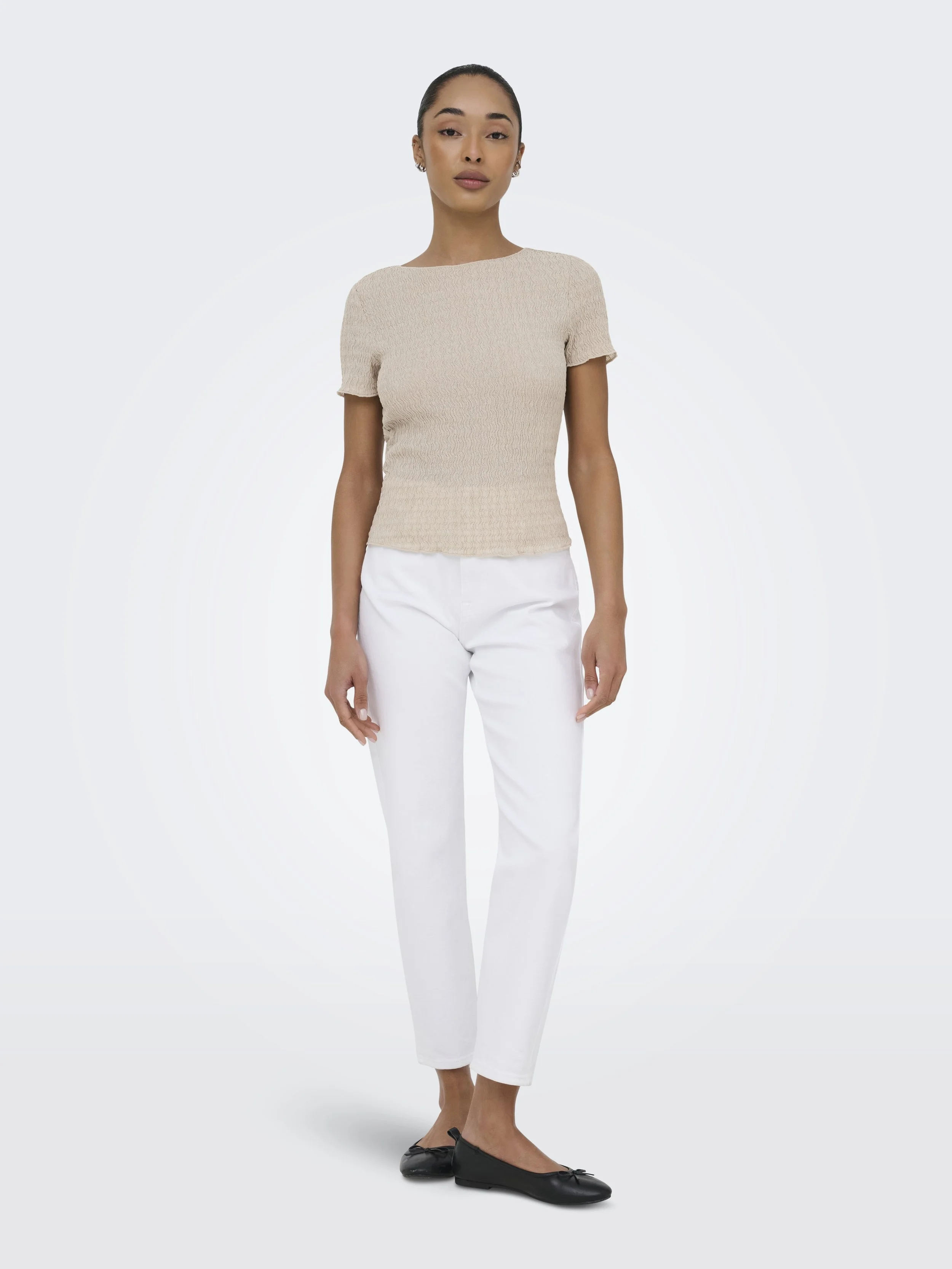 ONLY_Springsummer_5017583_15374606_4.jpg