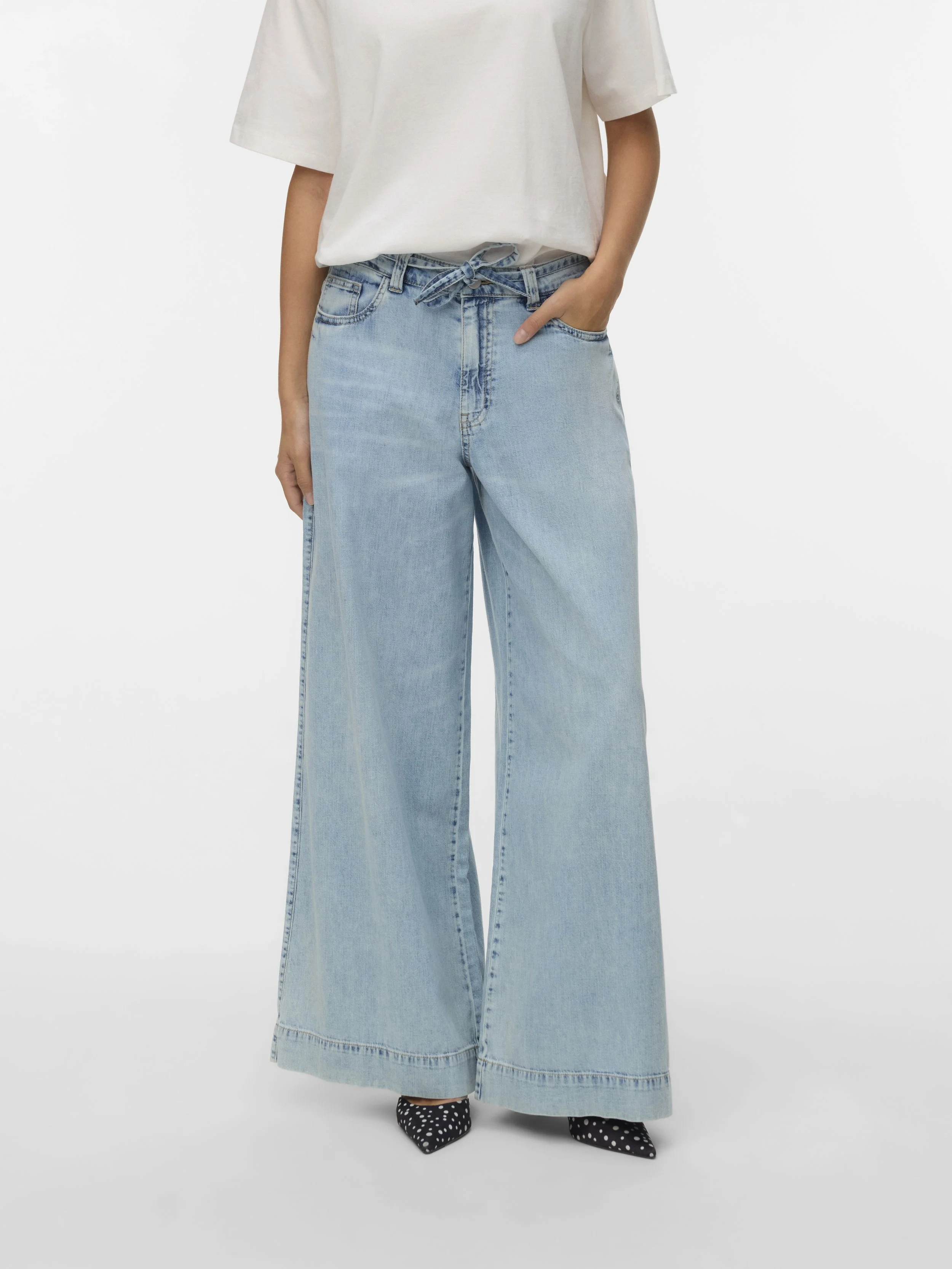 Jeans
49,99 €